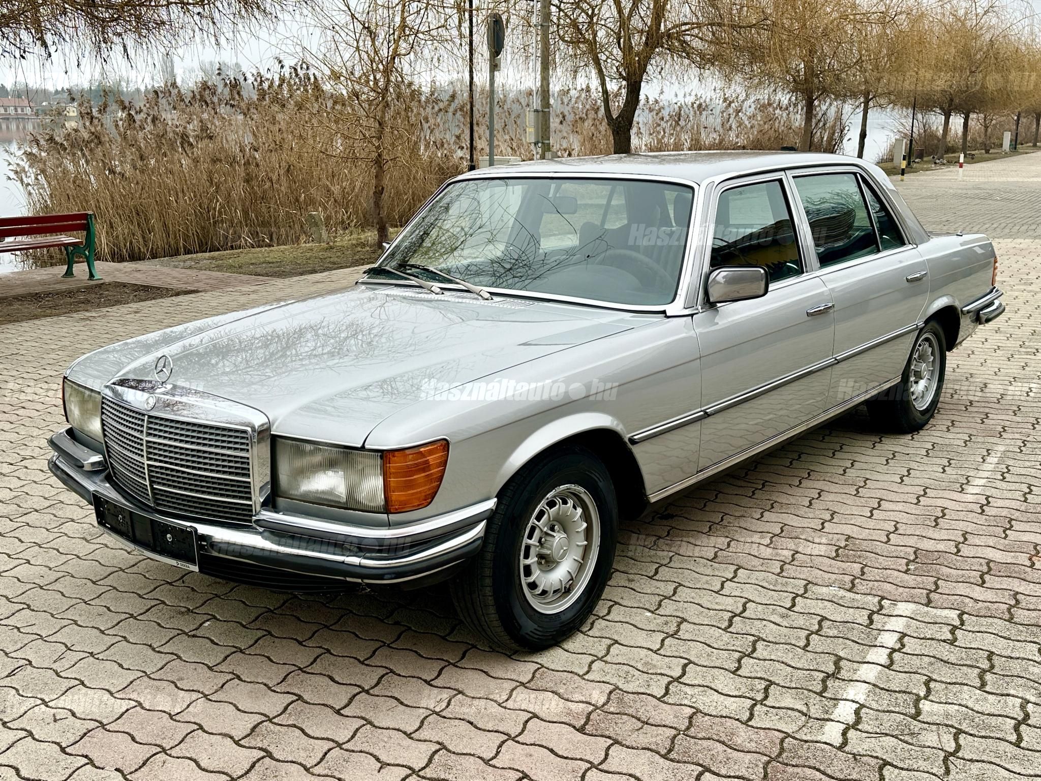 MERCEDES-BENZ S 450 1975/6 - 1