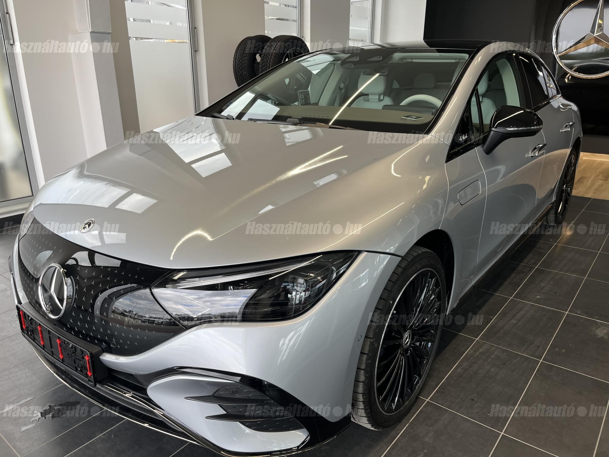 MERCEDES-BENZ EQE 2026 - 1