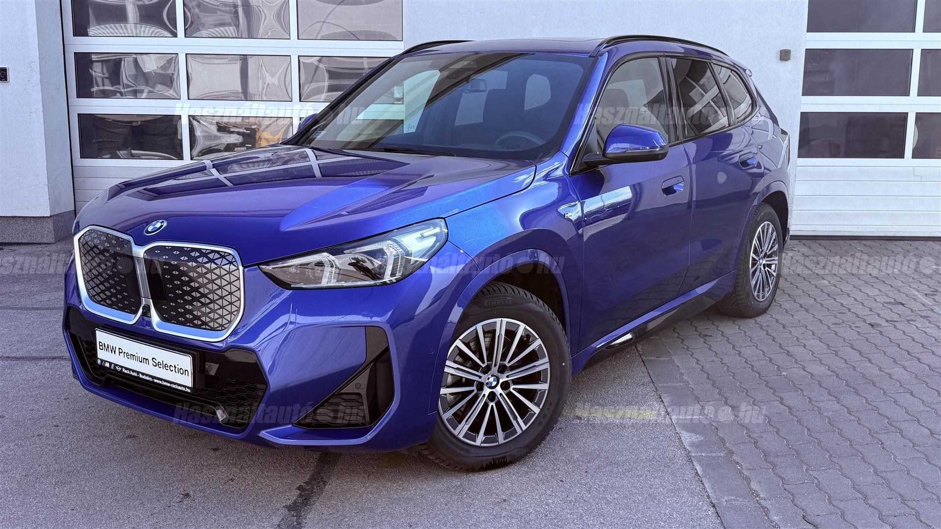 BMW IX1 2025/3 - 1