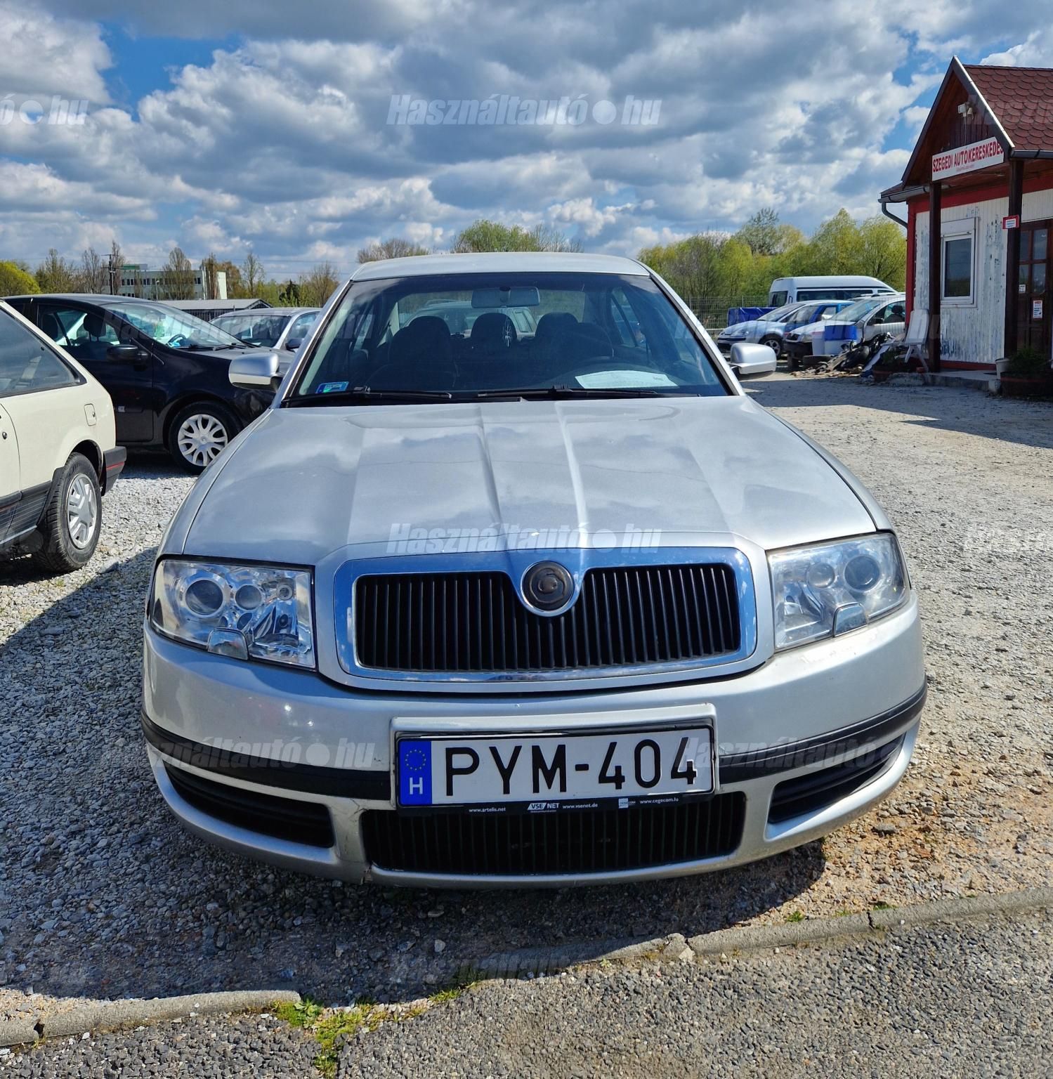 SKODA SUPERB 2004/2 - 1