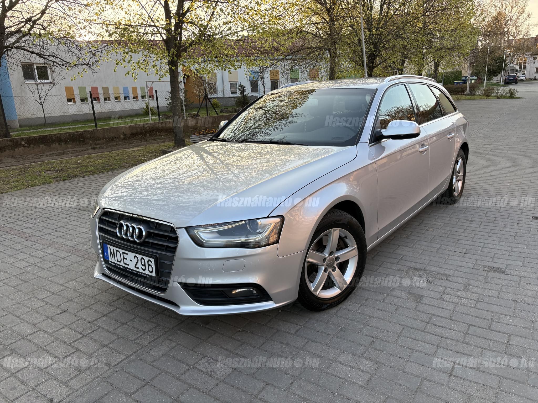 AUDI A4 2012/6 - 1
