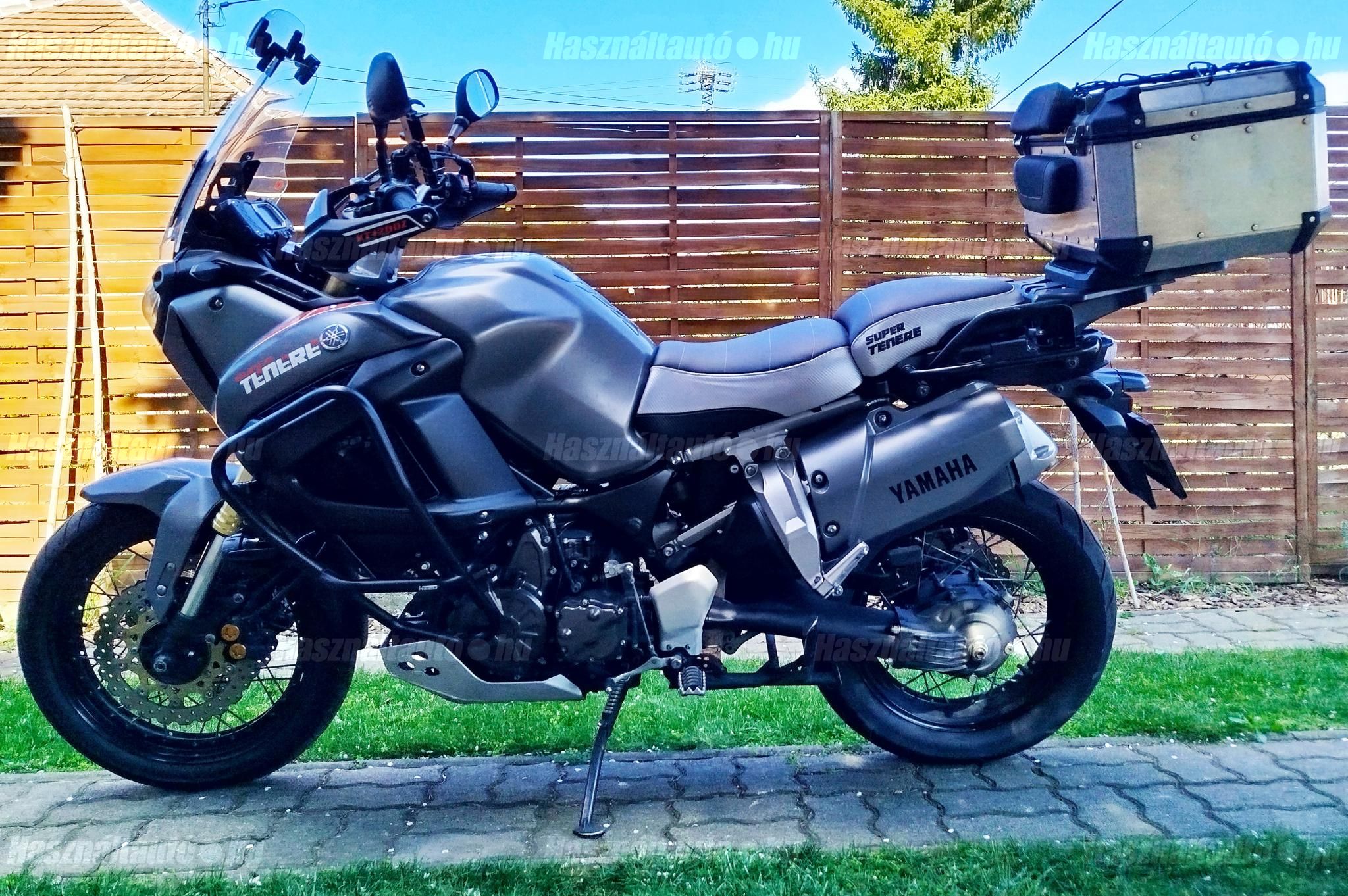 YAMAHA XT 1200 Z 2011/10 - 1
