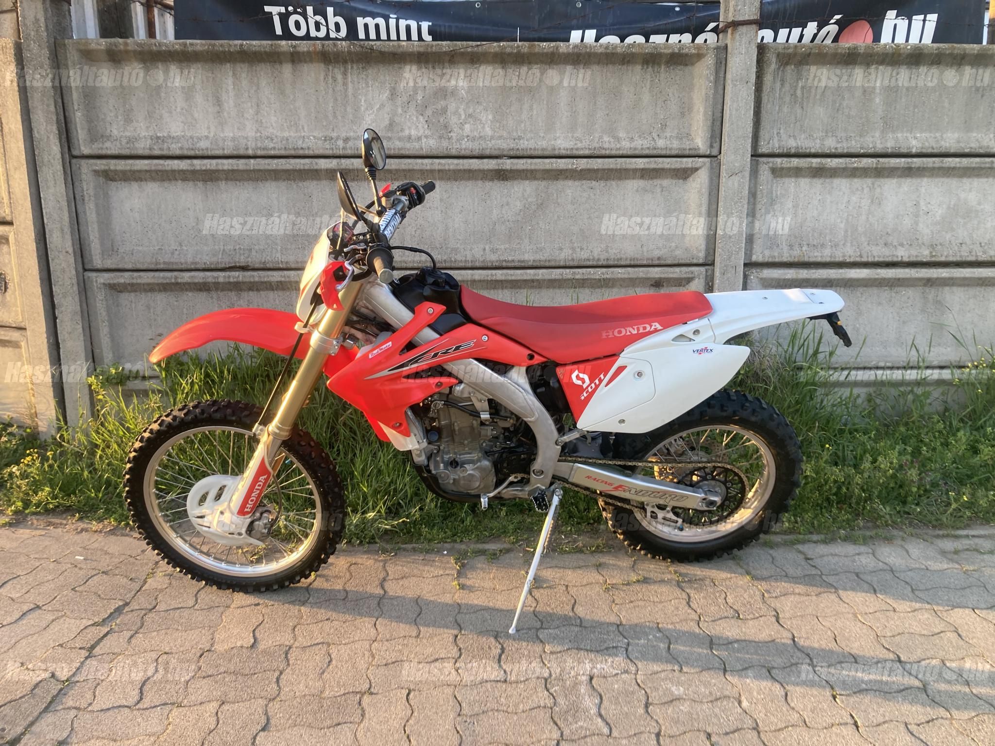 HONDA CRF 450 X 2011 - 1