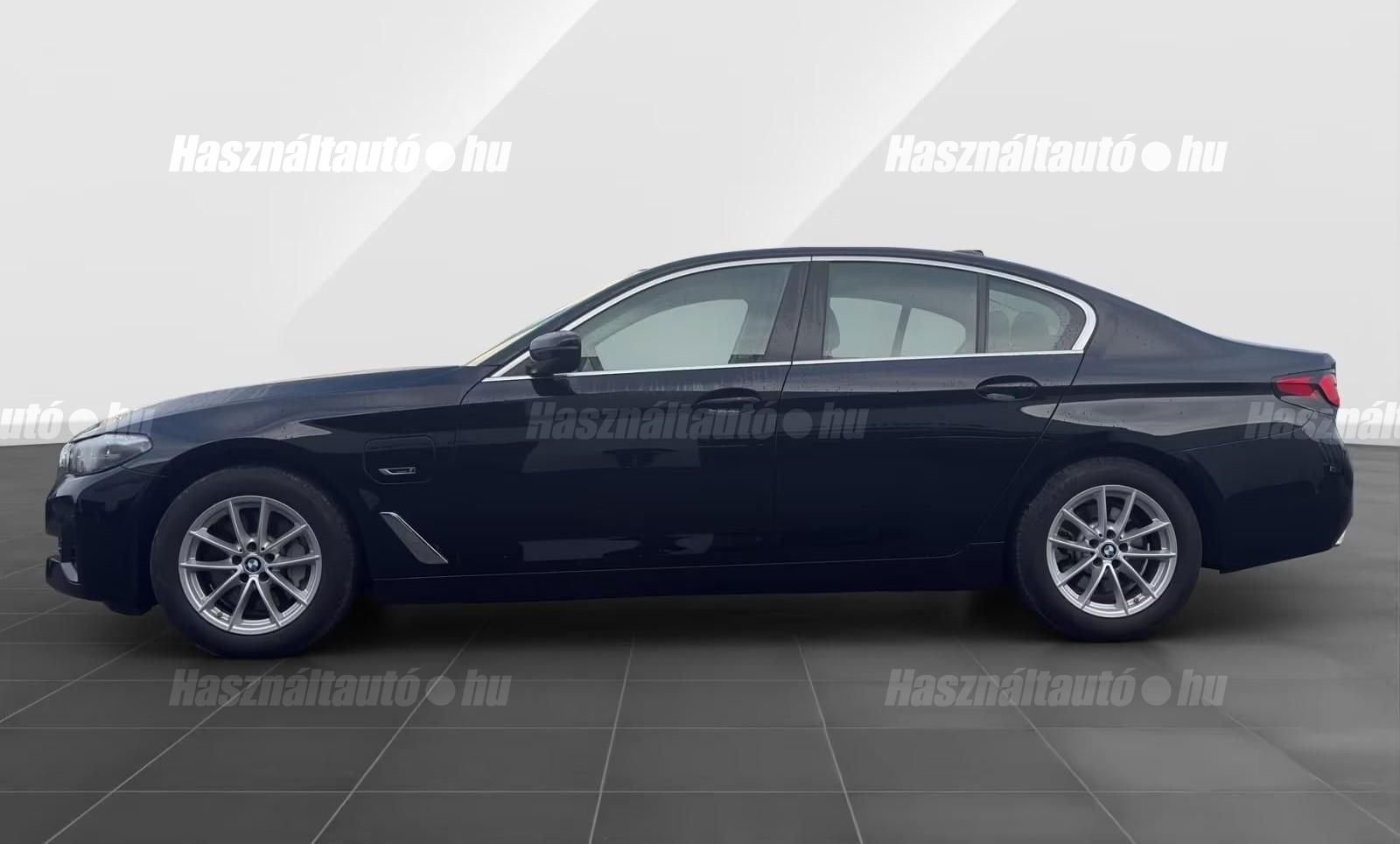 BMW 530 2022/10 - 1