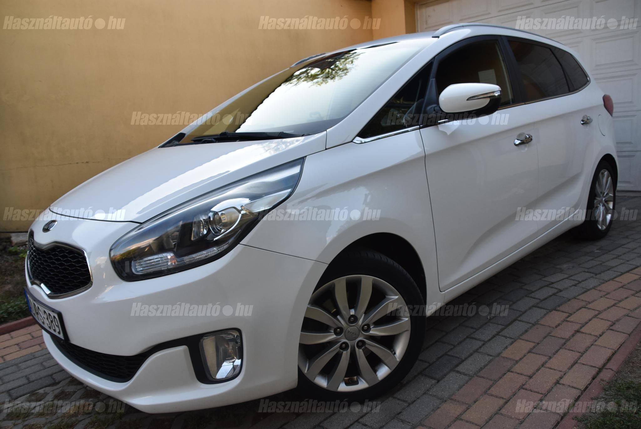 KIA CARENS 2015/12 - 1