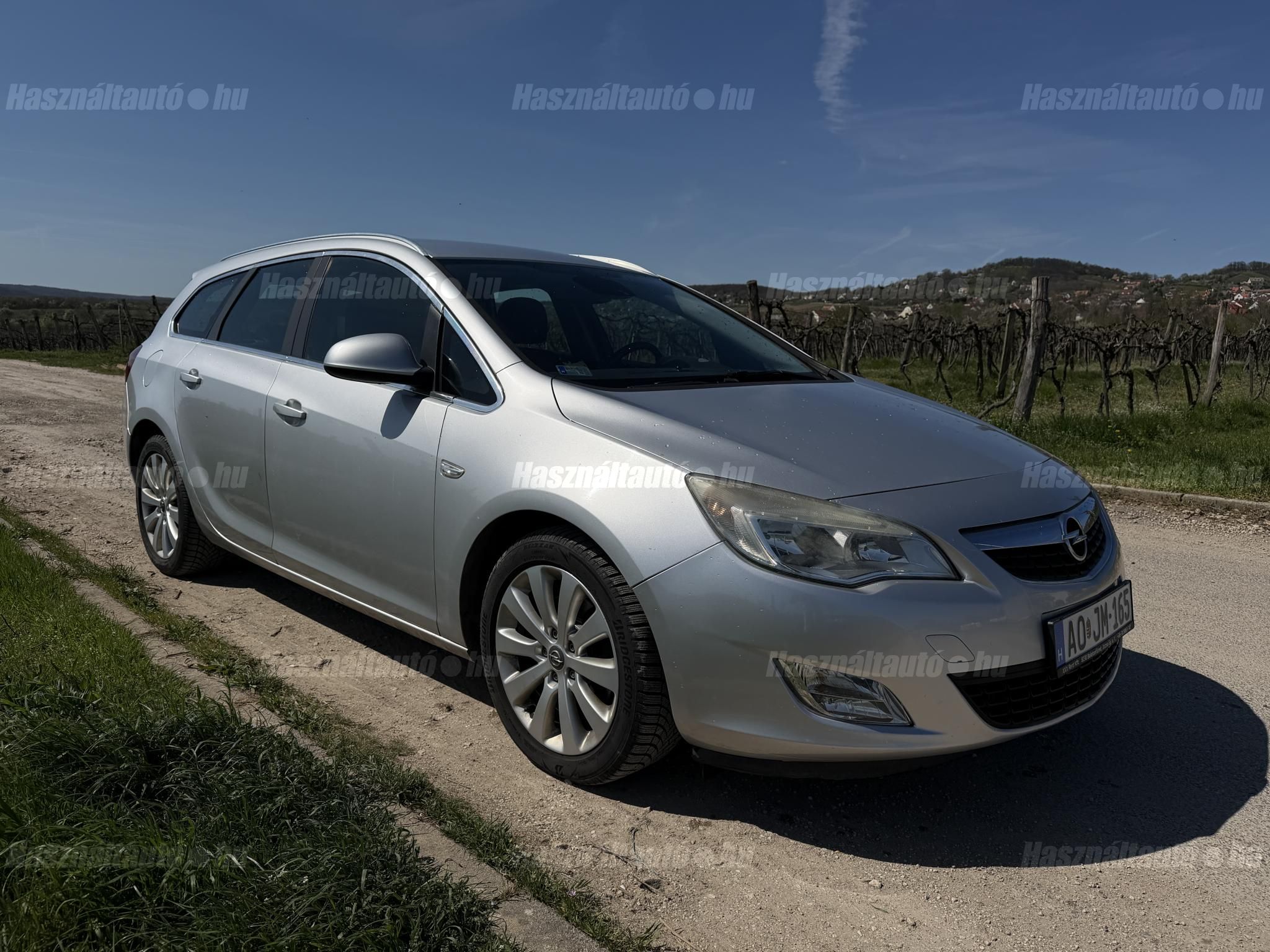 OPEL ASTRA J 2011/7 - 1