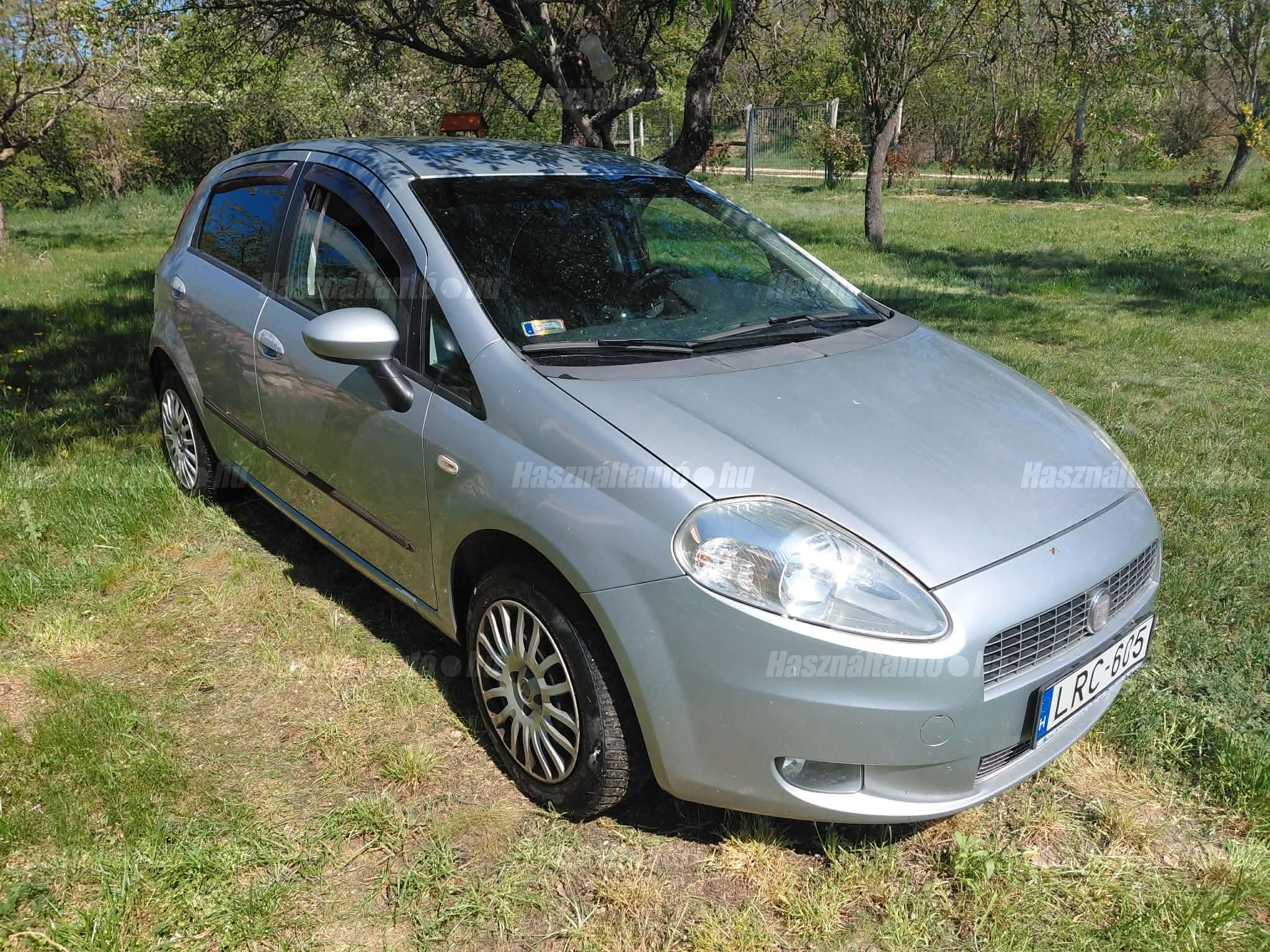 FIAT GRANDE PUNTO 2009/10 - 1