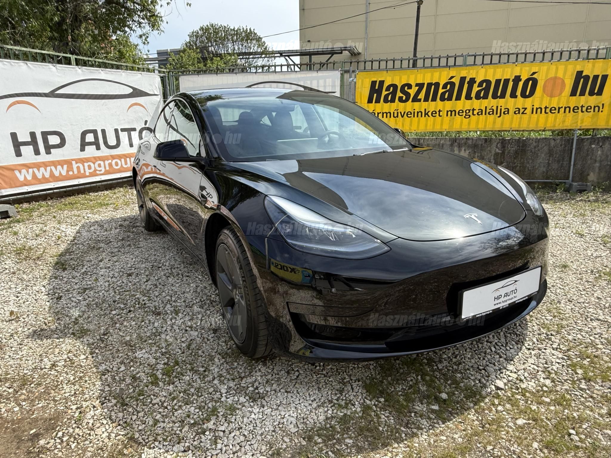 TESLA MODEL 3 2023/4 - 1