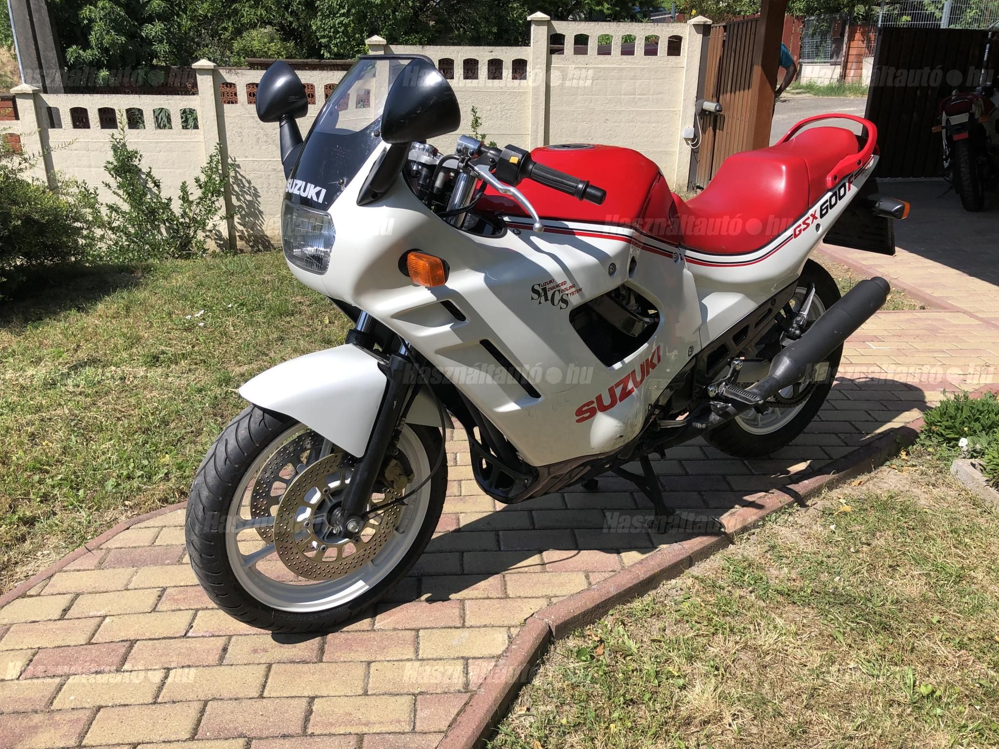 SUZUKI GSX 600 F 1993/9 - 1