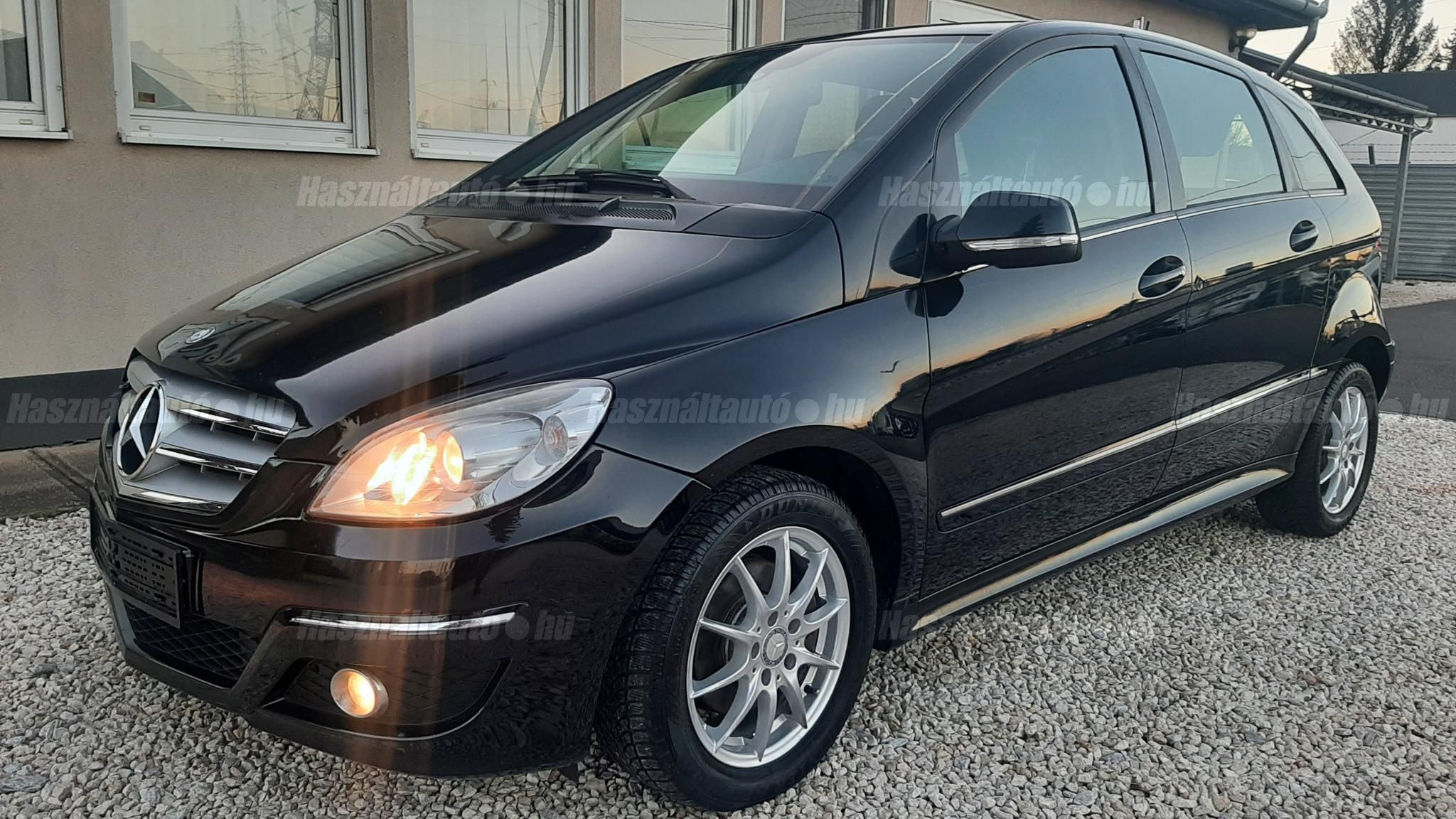 MERCEDES-BENZ B 200 2009/2 - 1