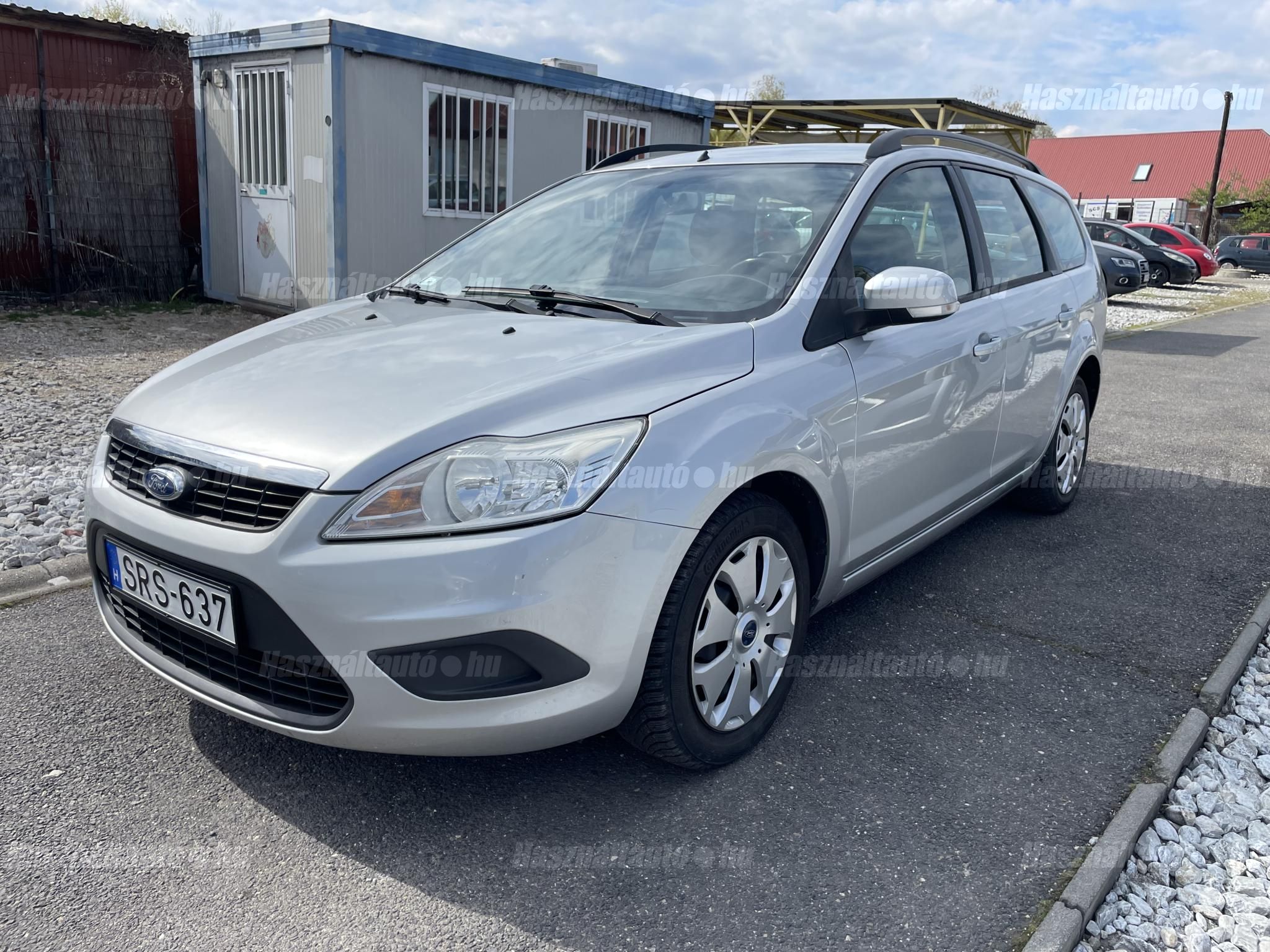 FORD FOCUS 2010/5 - 1