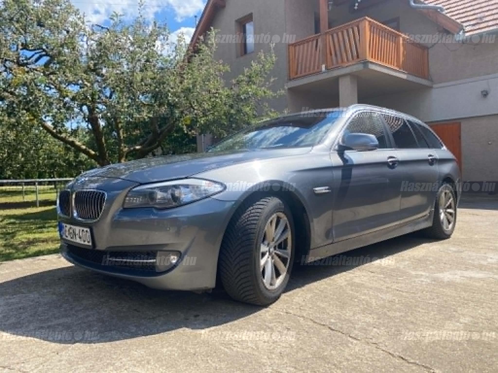 BMW 520 2011/8 - 1