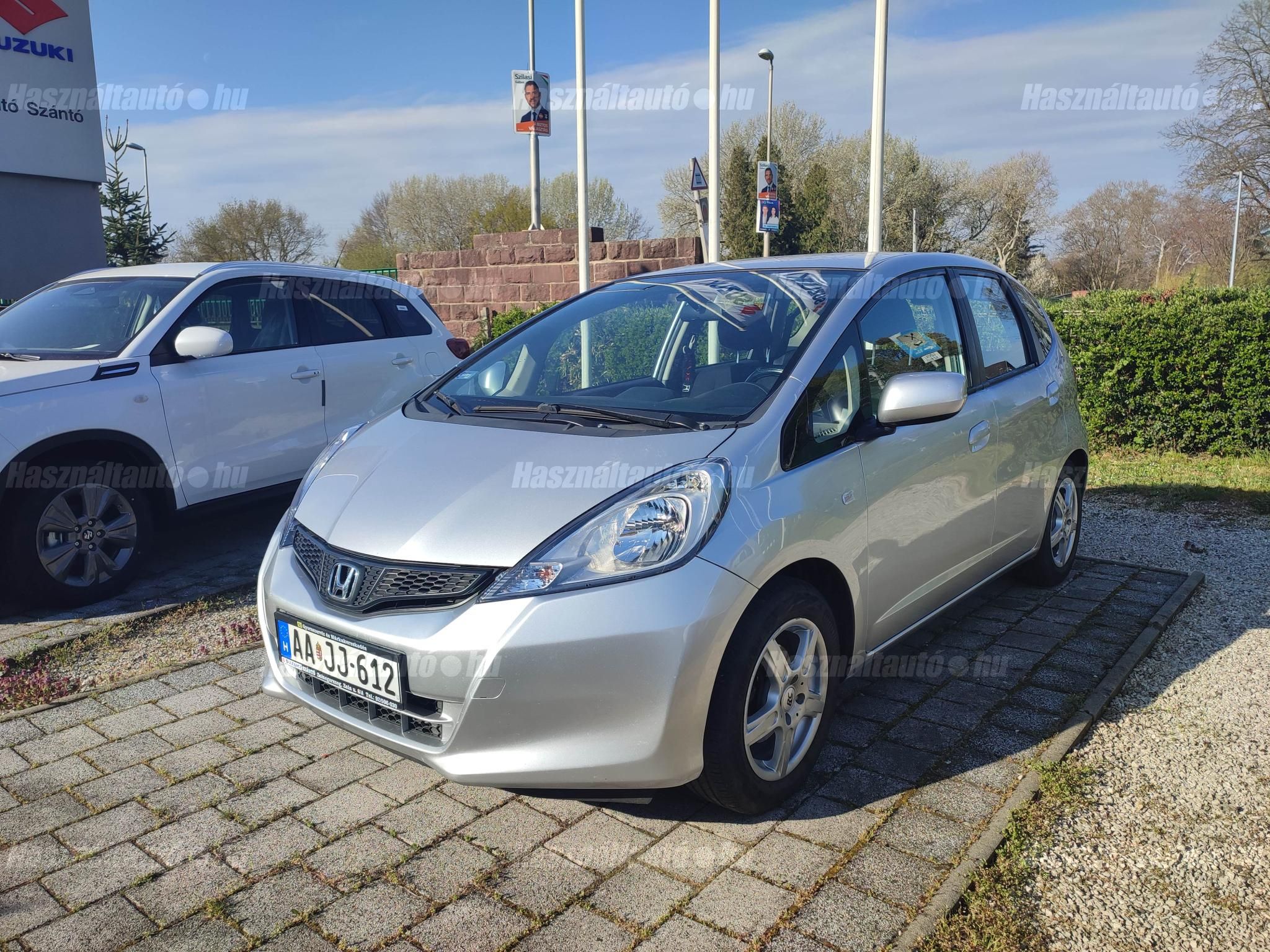 HONDA JAZZ 2014/8 - 1