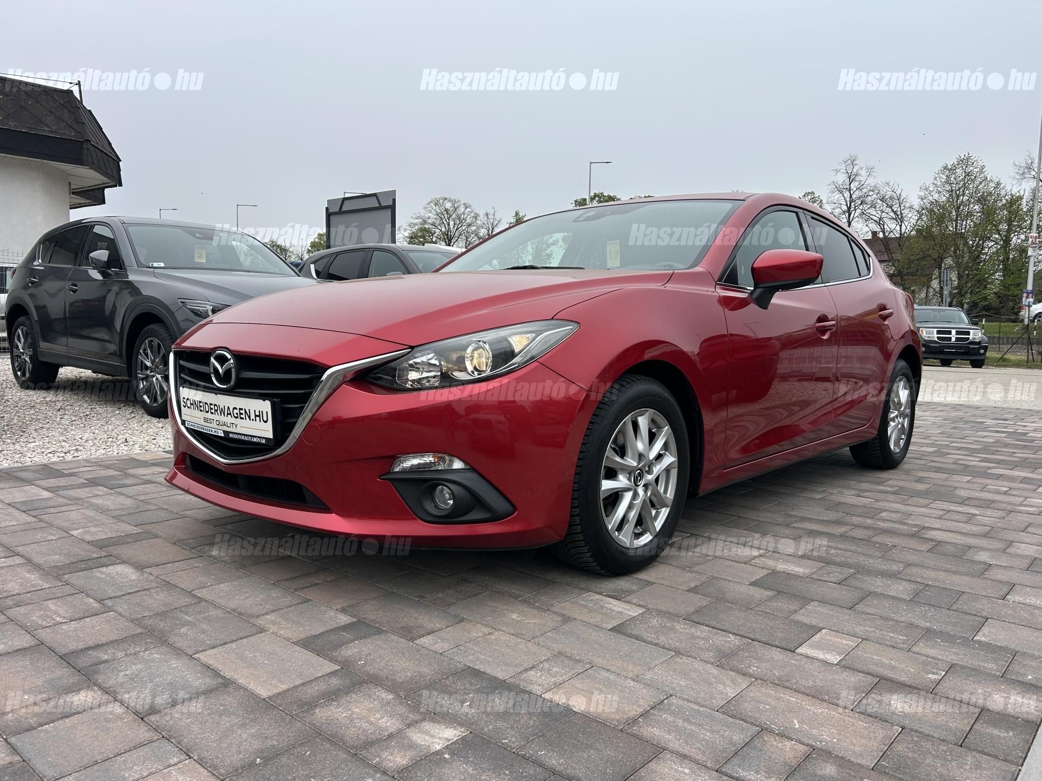 MAZDA 3 2015/6 - 1