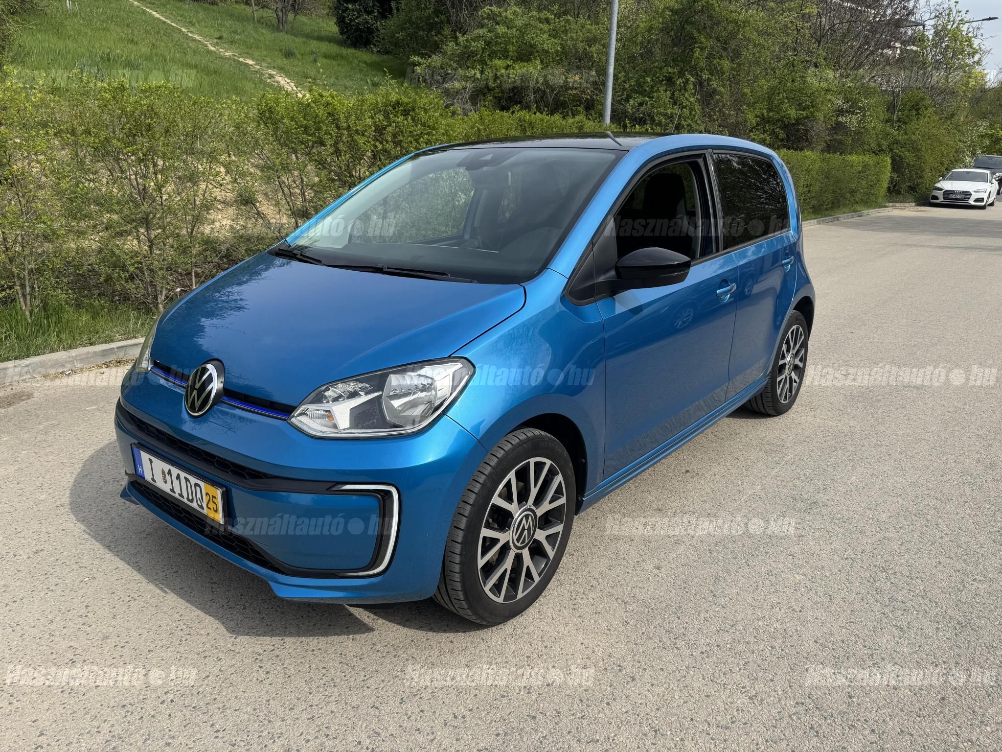 VOLKSWAGEN UP 2020/7 - 1