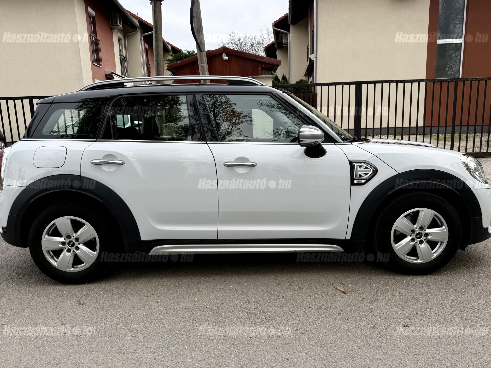 MINI COUNTRYMAN 2019/6 - 1