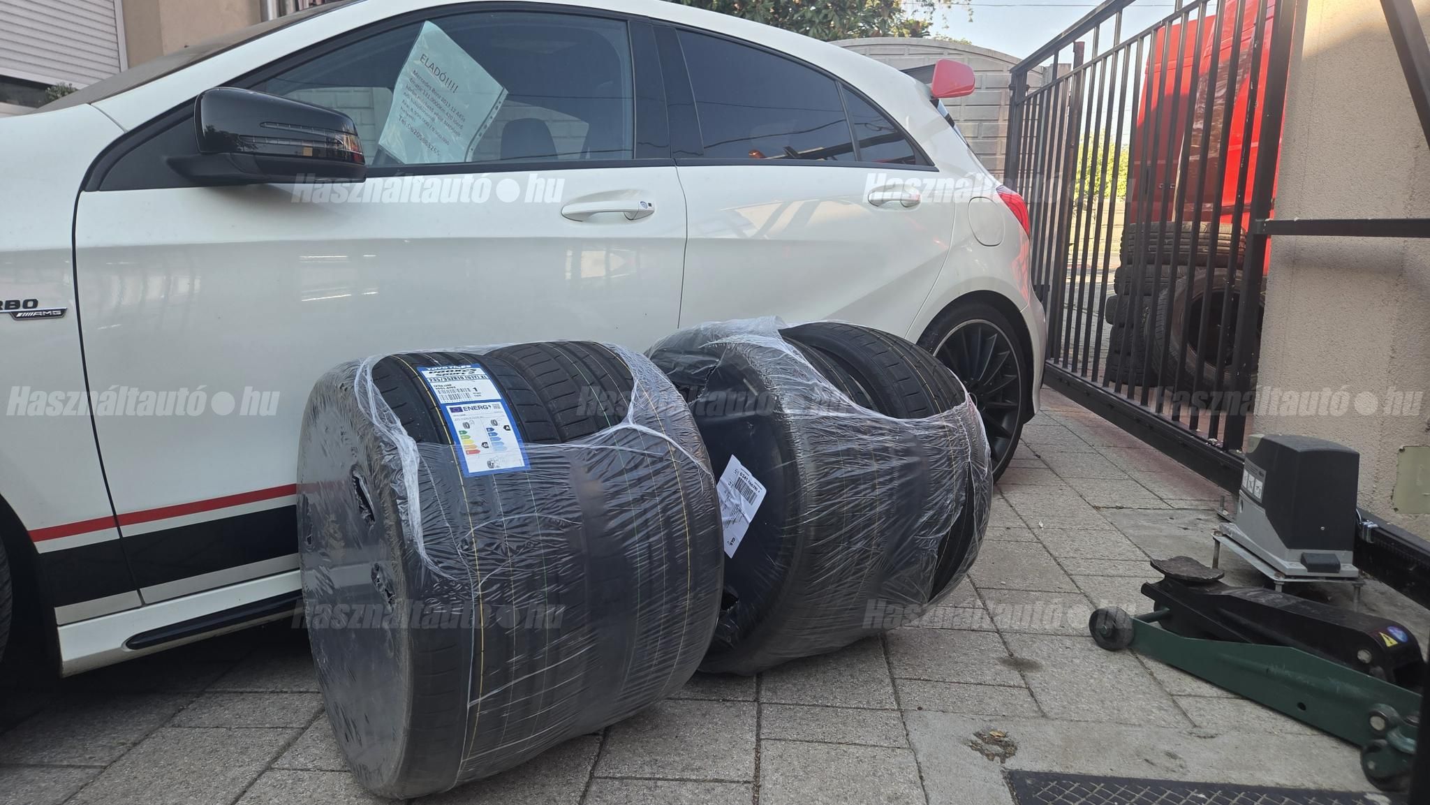 MERCEDES-BENZ A 45 AMG 2013/12 - 1