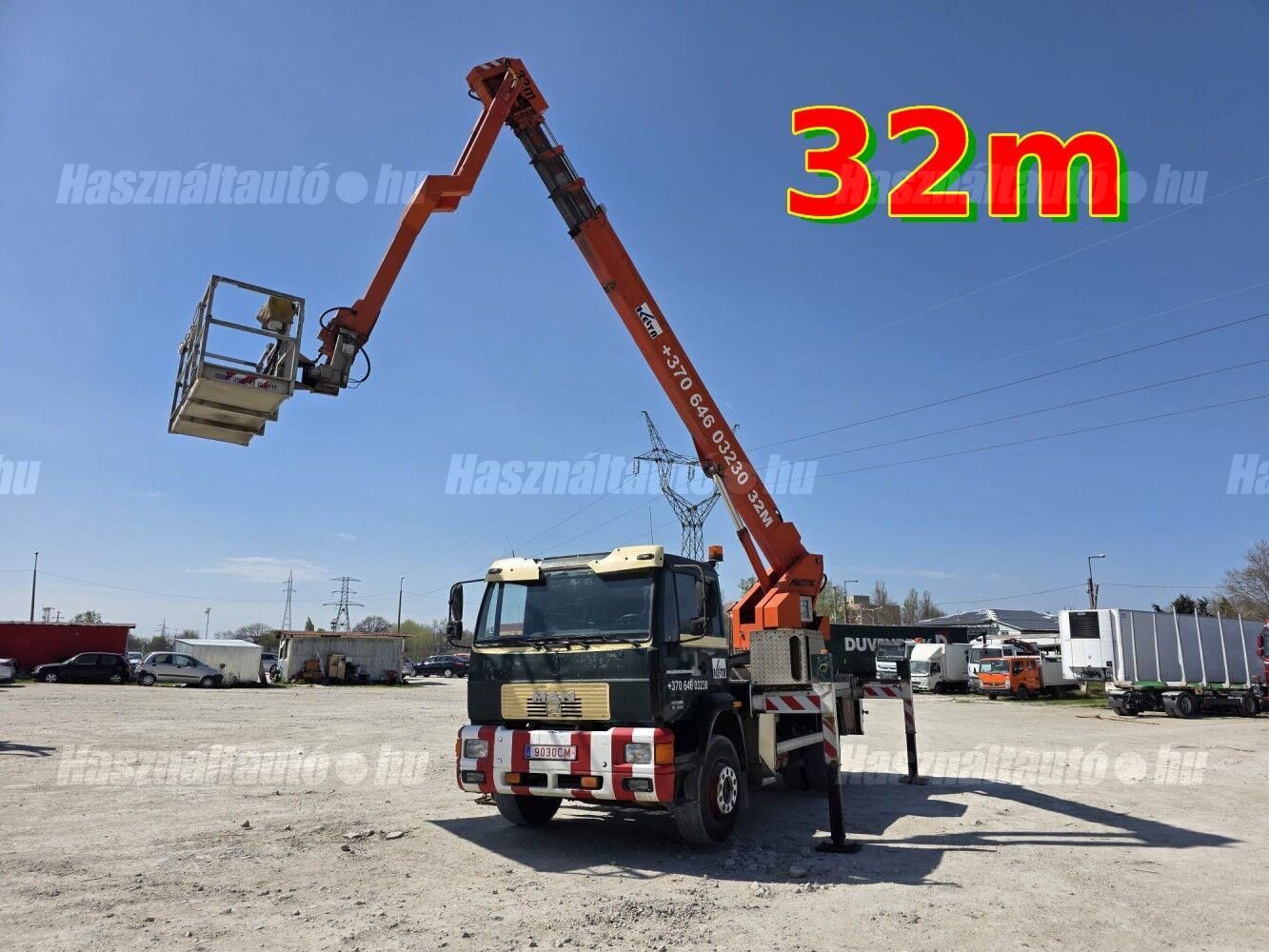 MAN 2000/1 - 1