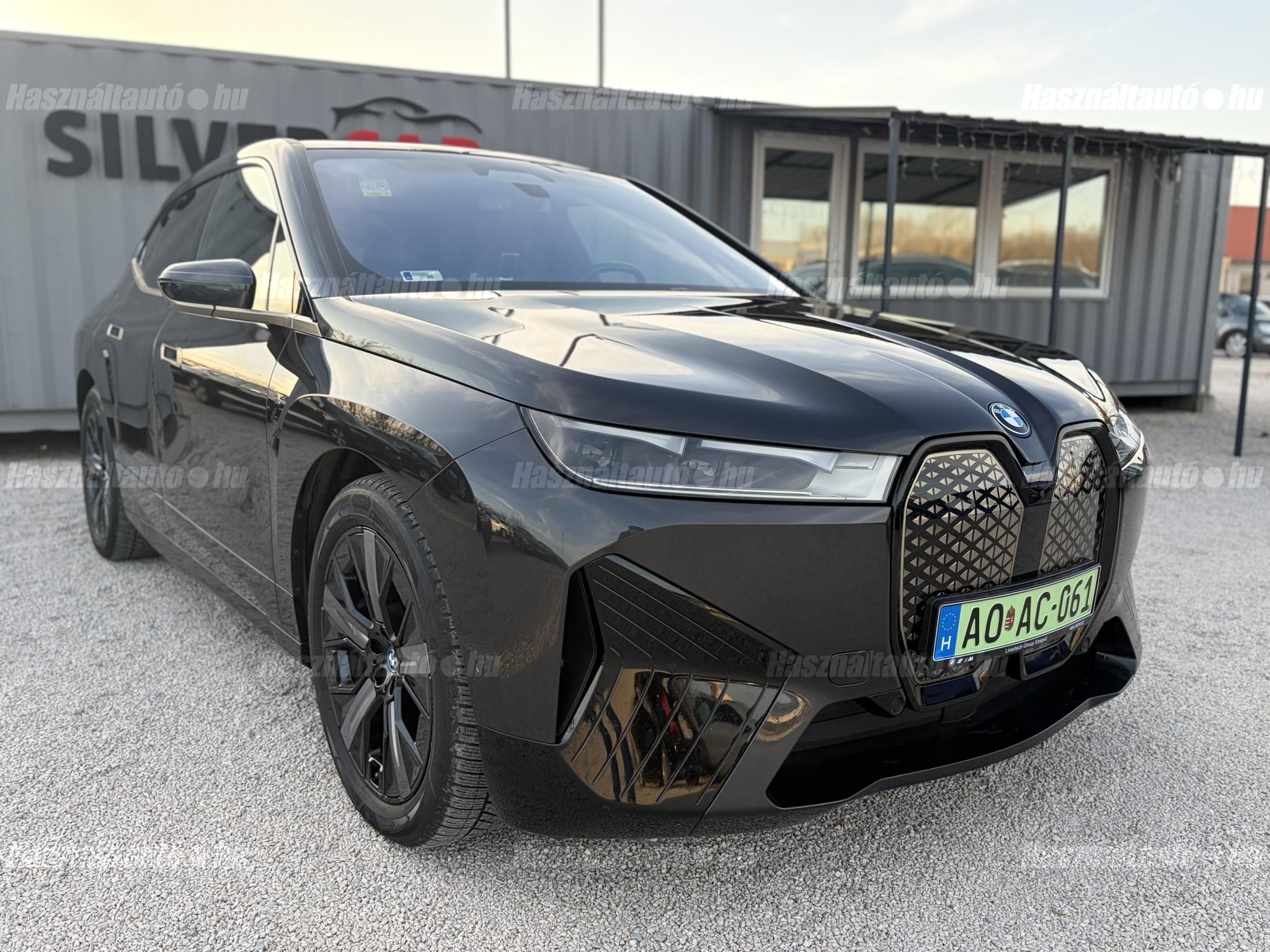 BMW IX 2022/8 - 1