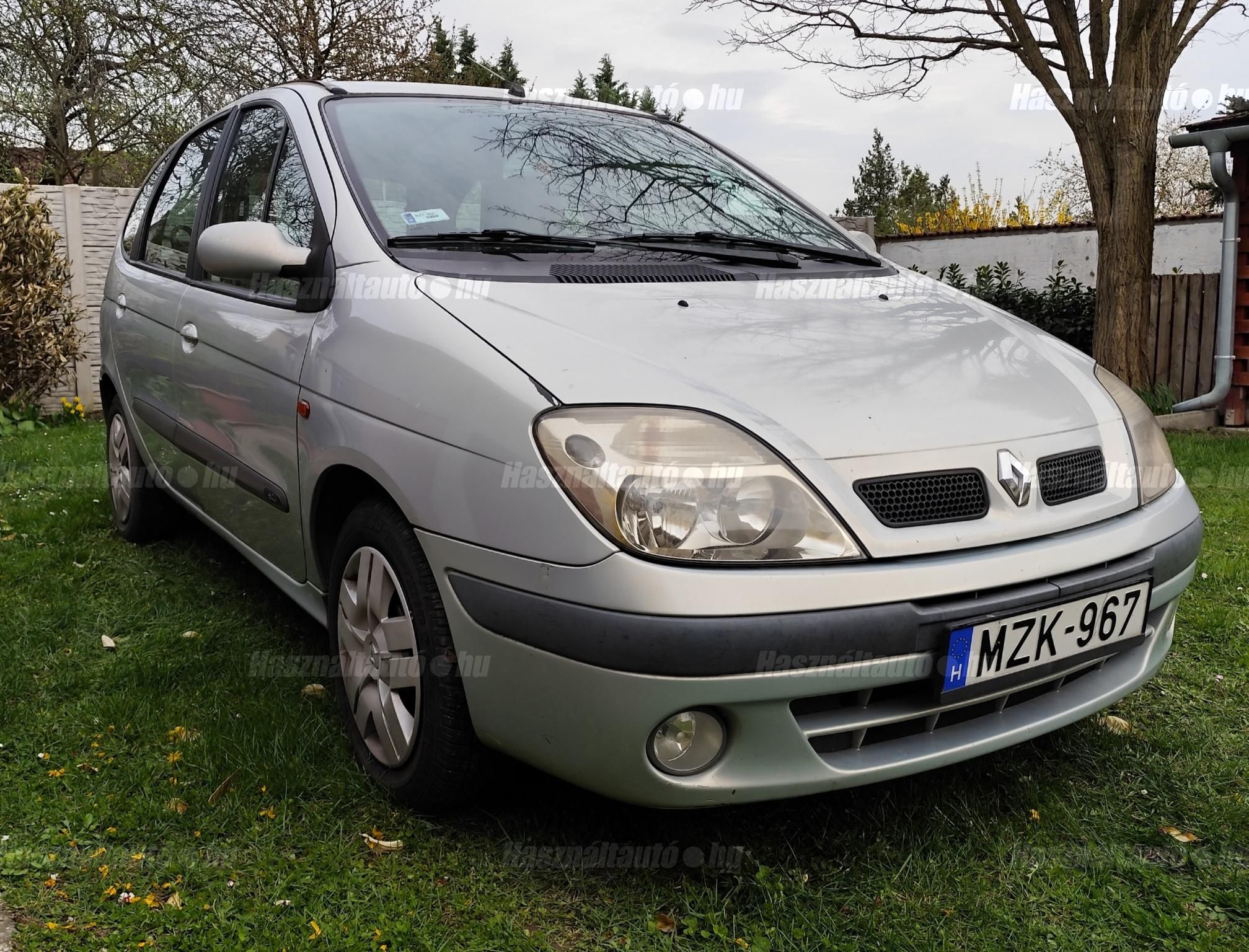 RENAULT SCENIC 2002/7 - 1