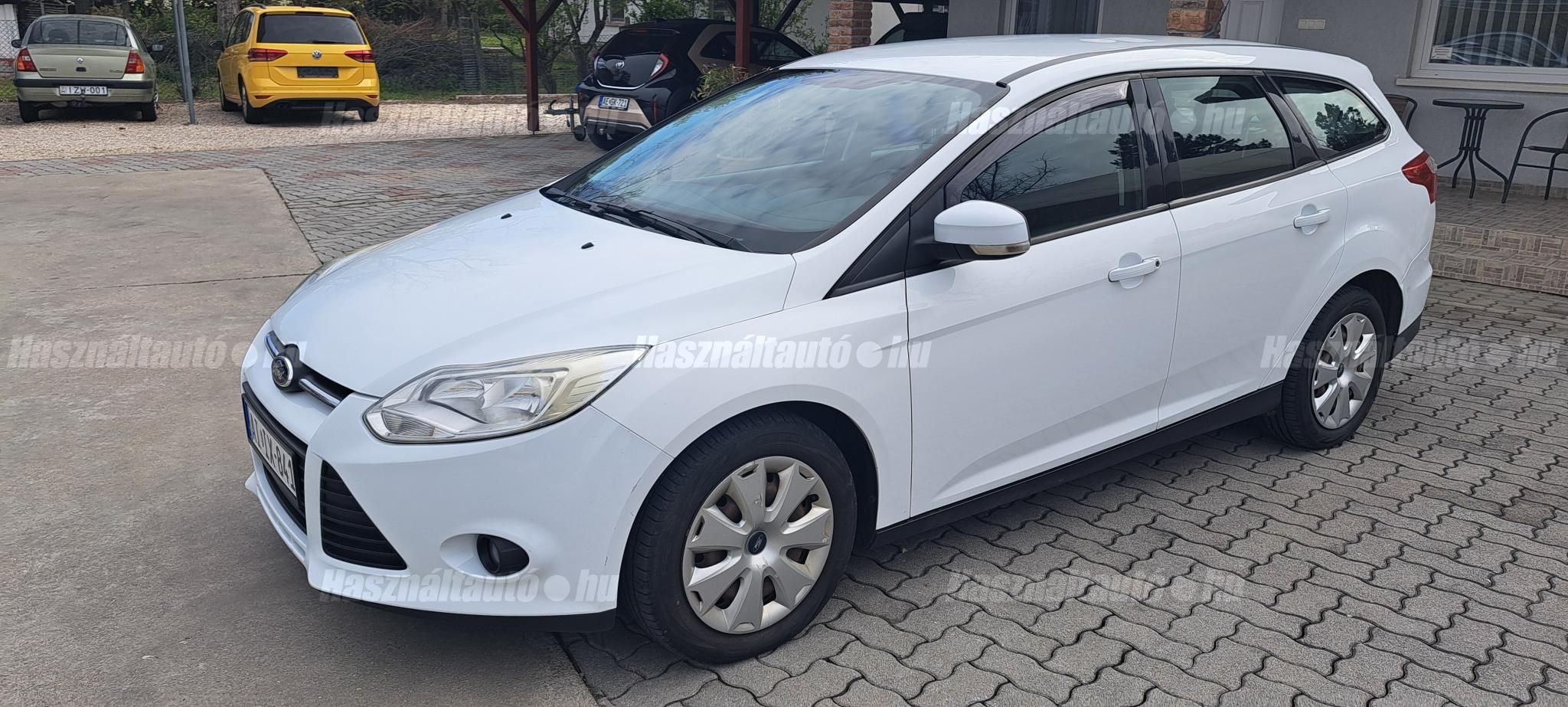 FORD FOCUS 2013/5 - 1