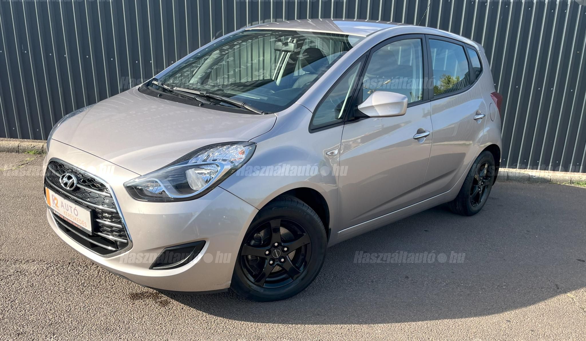 HYUNDAI IX20 2019/8 - 1