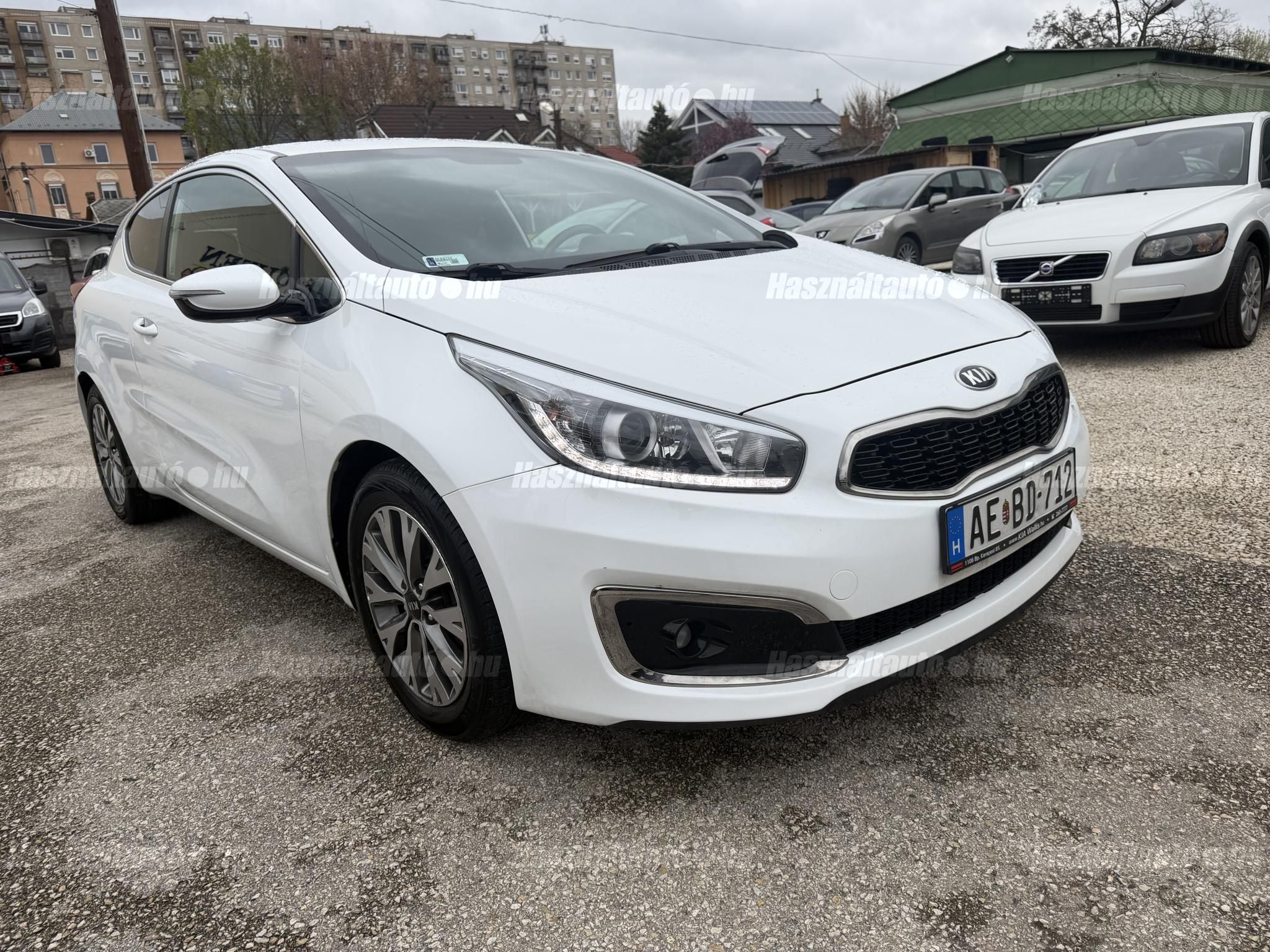KIA PRO CEE'D 2016/4 - 1