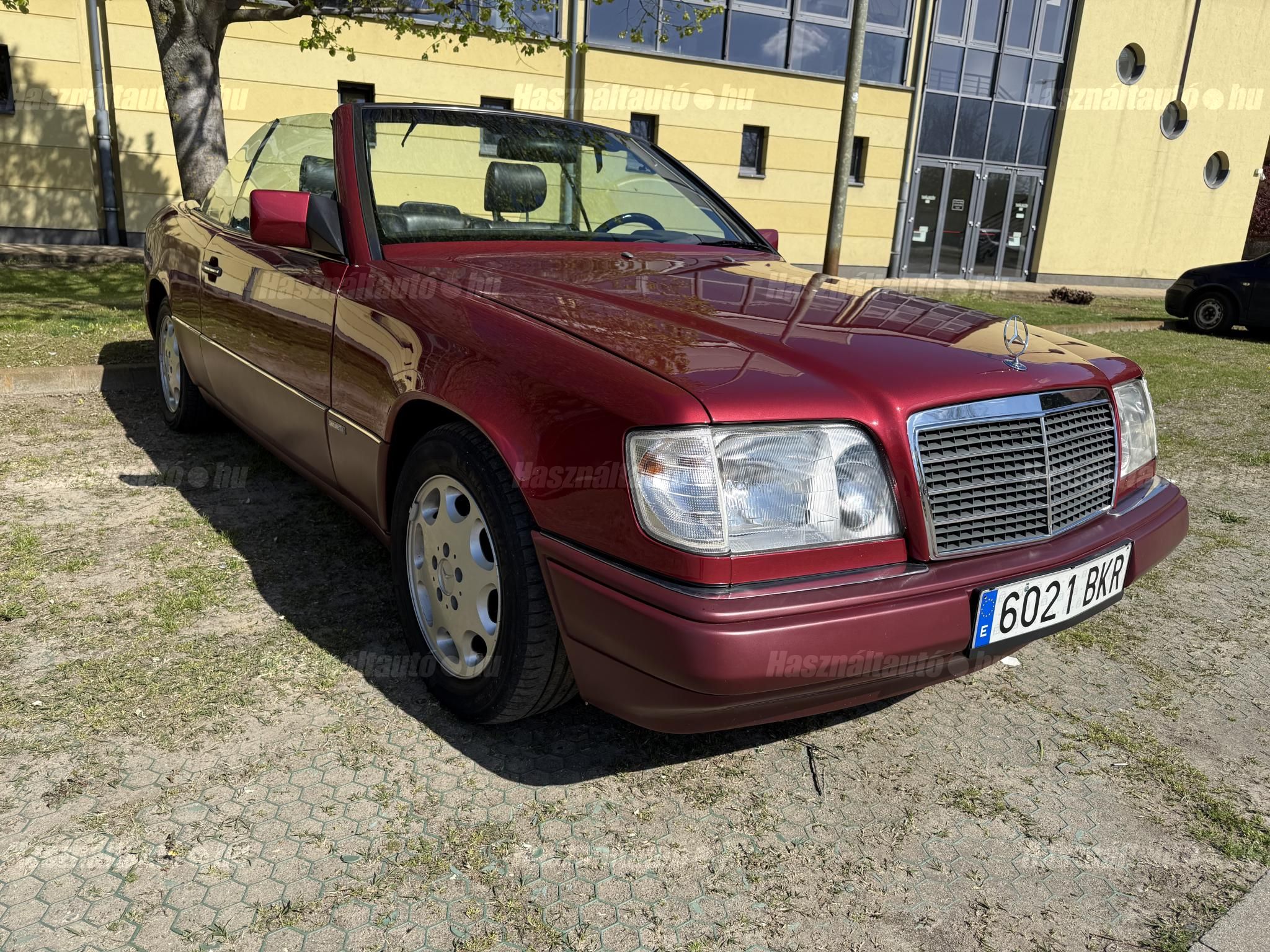 MERCEDES-BENZ 300 1993/10 - 1