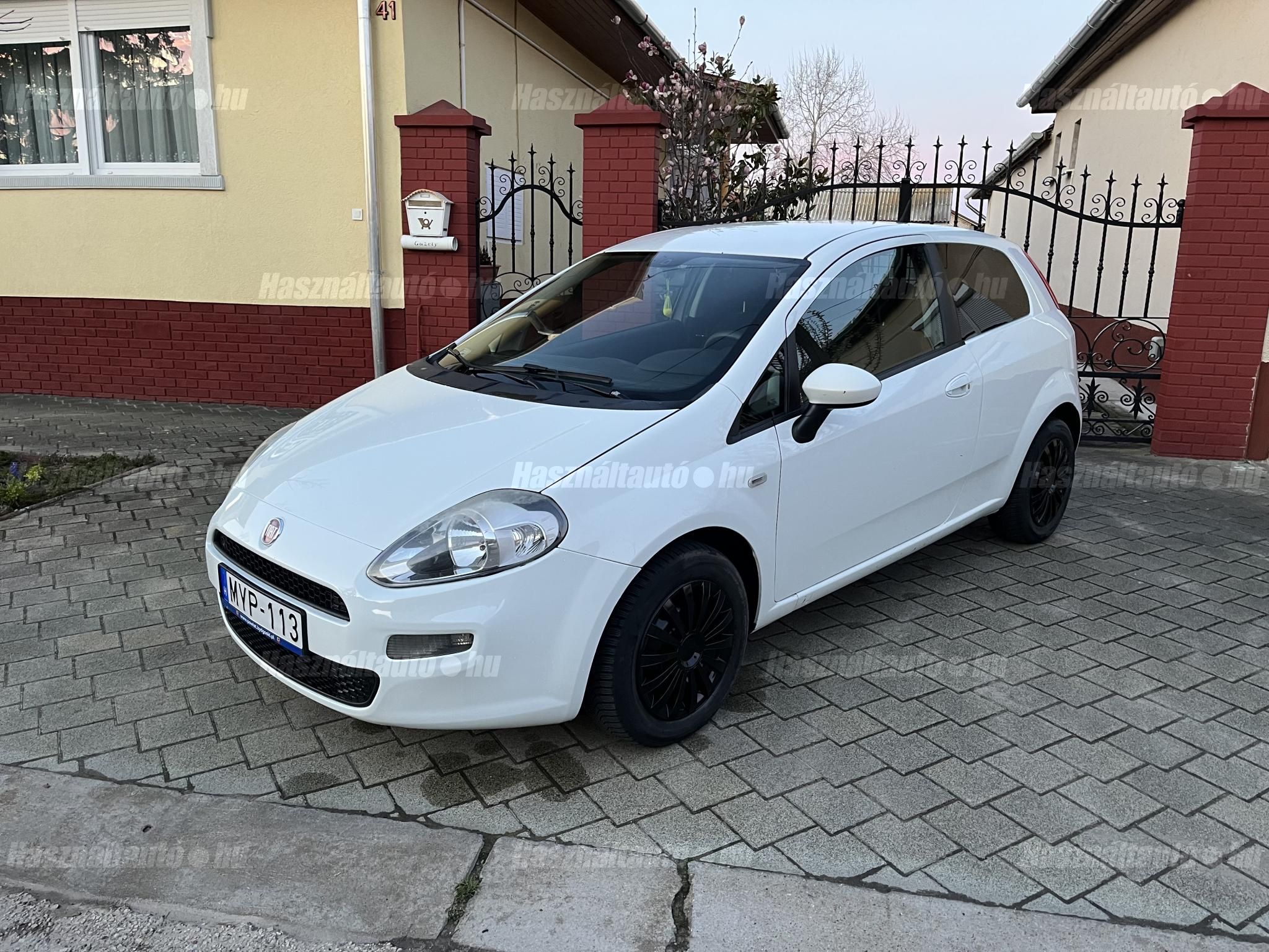 FIAT PUNTO 2014/12 - 1