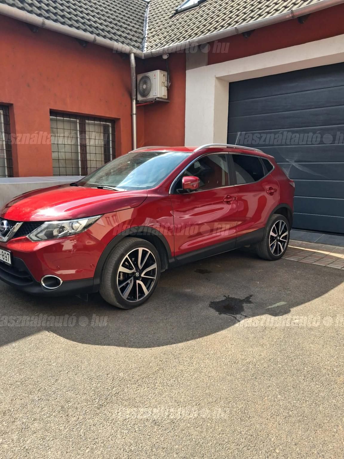 NISSAN QASHQAI 2016/8 - 1