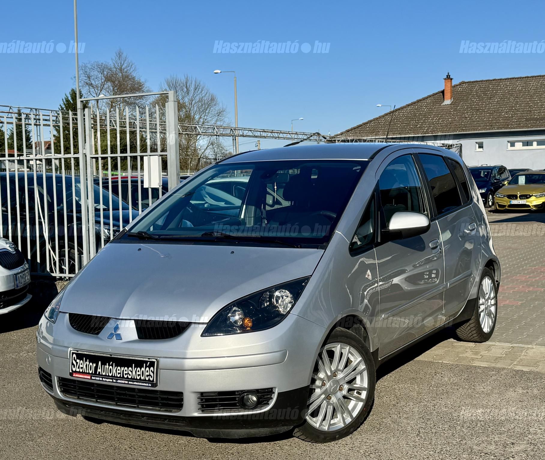 MITSUBISHI COLT 2008/1 - 1