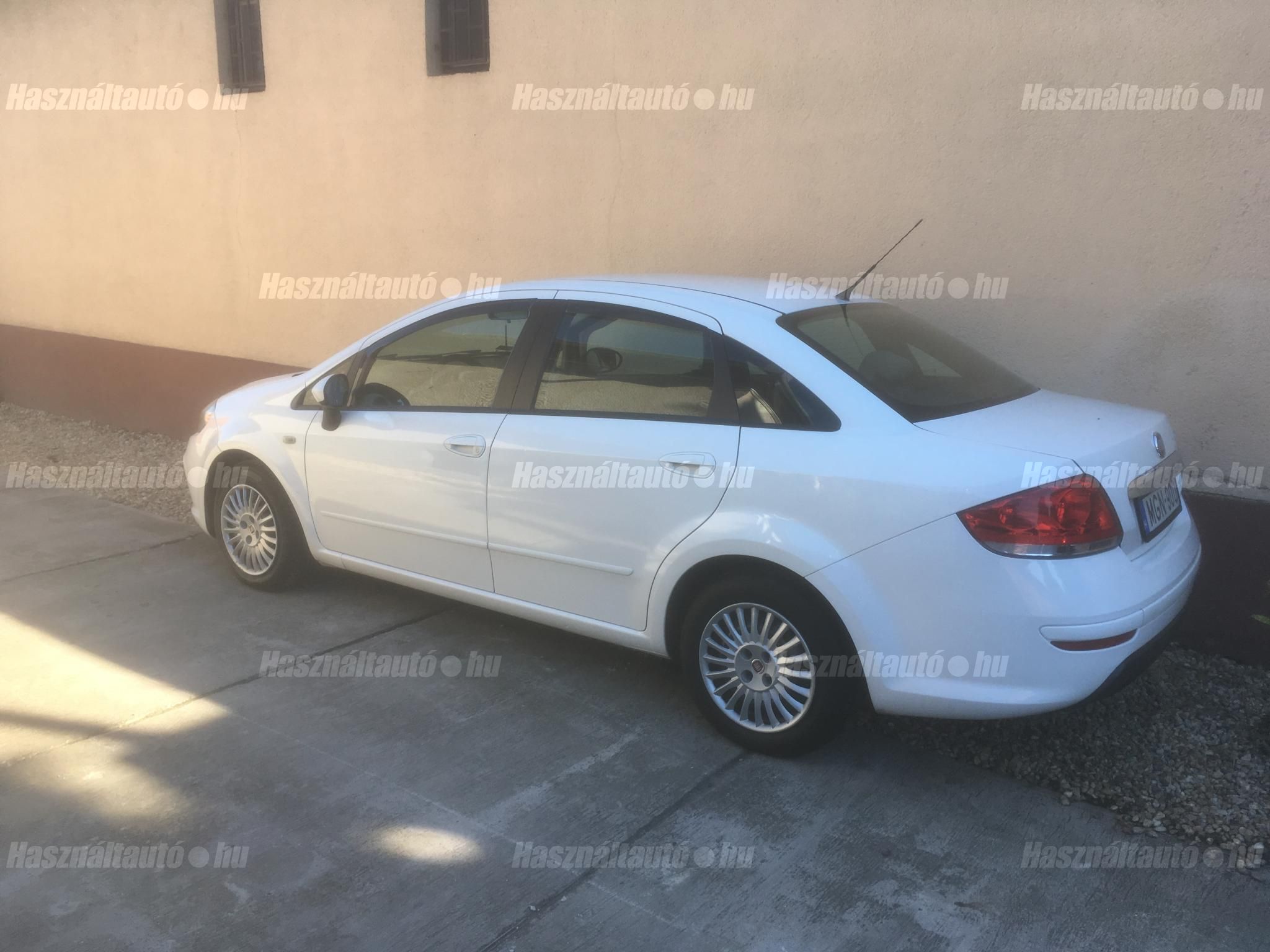 FIAT LINEA 2013/1 - 1