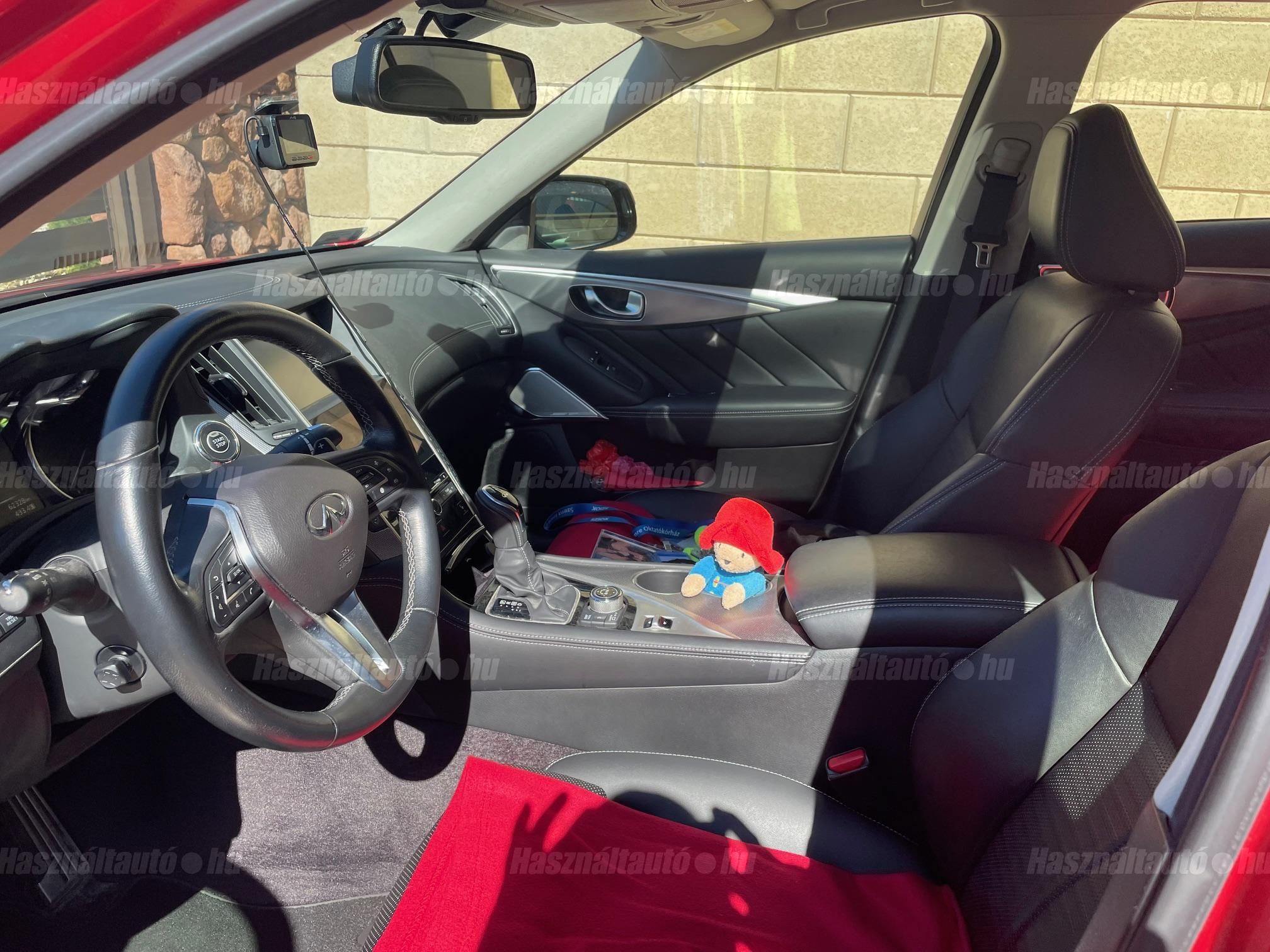 INFINITI Q50 2019 - 1