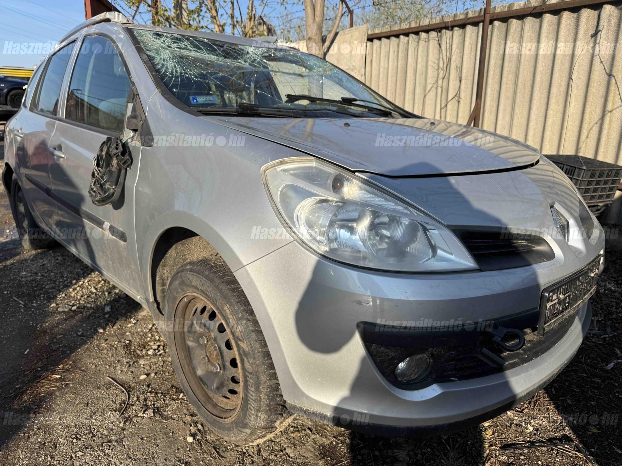 RENAULT CLIO 2008/5 - 1