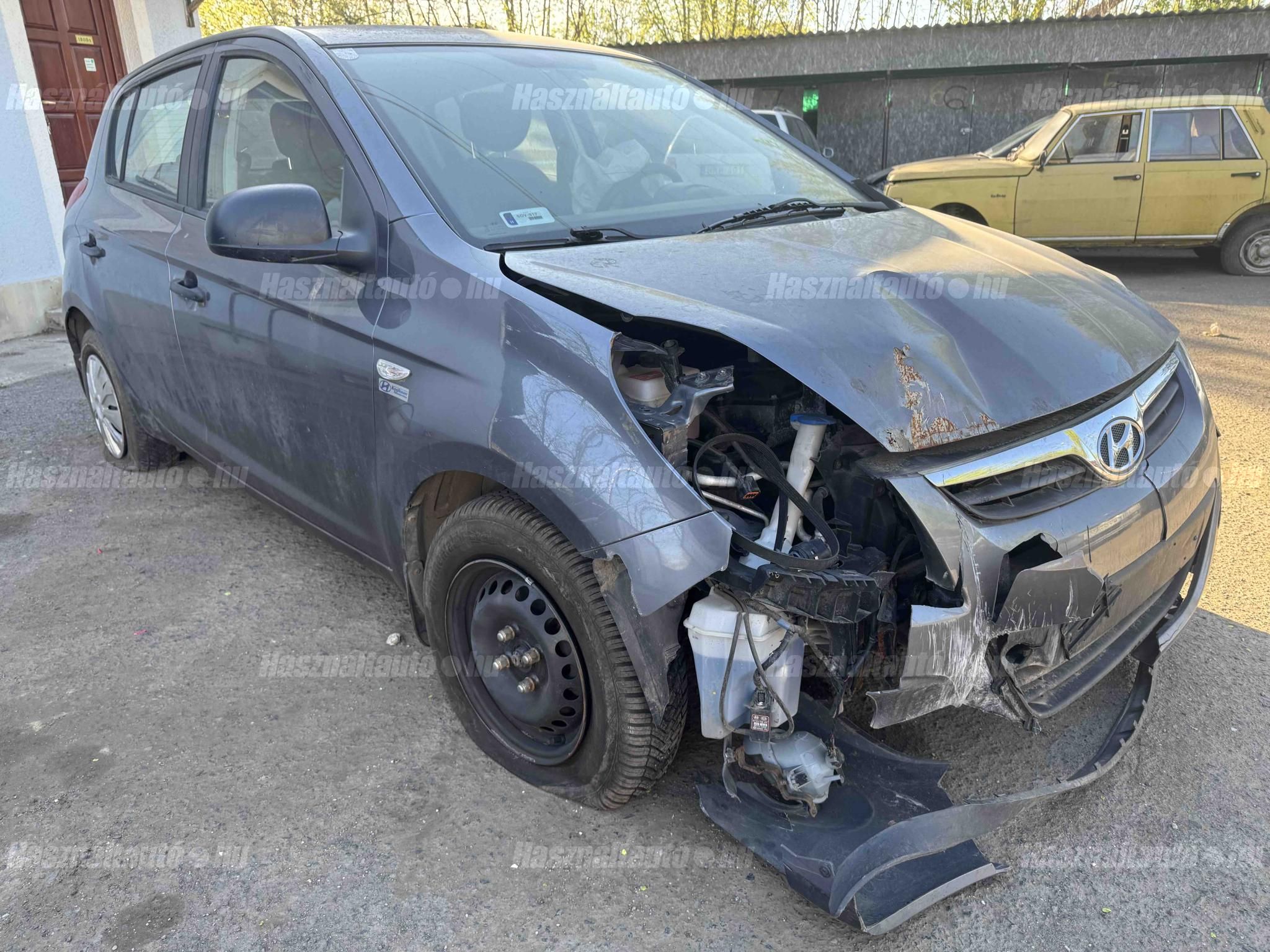 HYUNDAI I20 2011/8 - 1