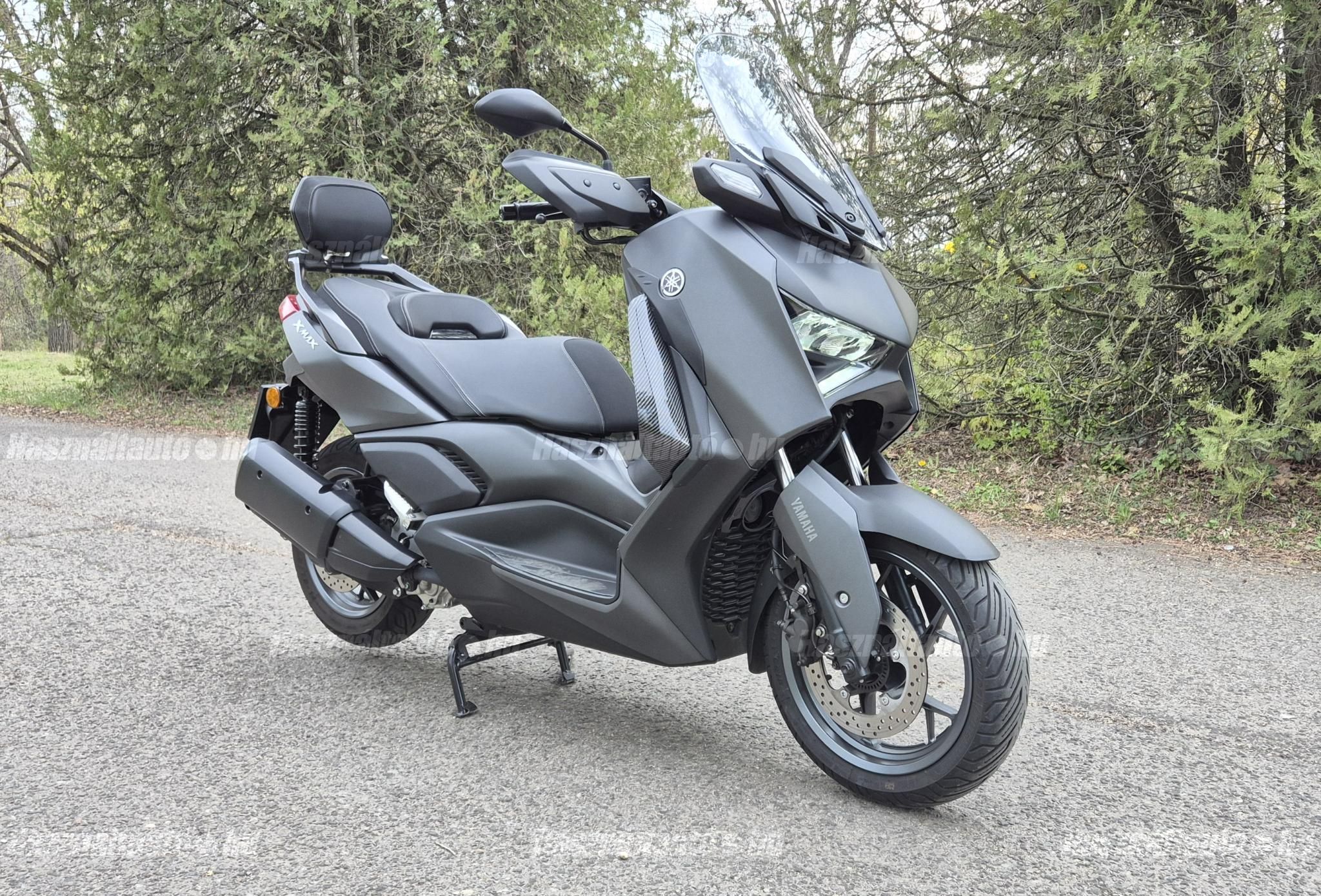 YAMAHA X-MAX 300 2023/8 - 1