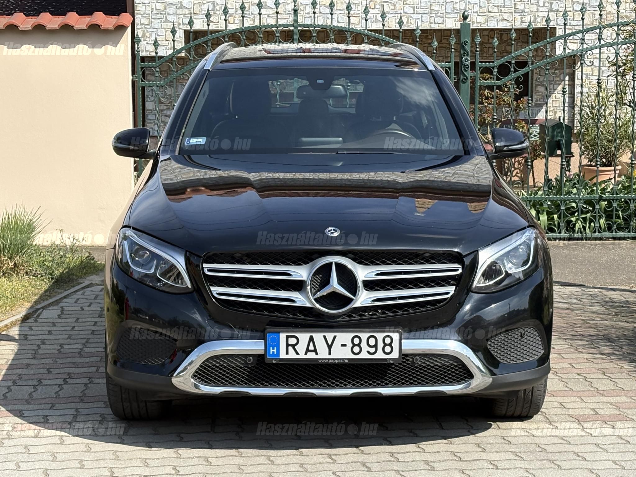MERCEDES-BENZ GLC 220 2018/9 - 1