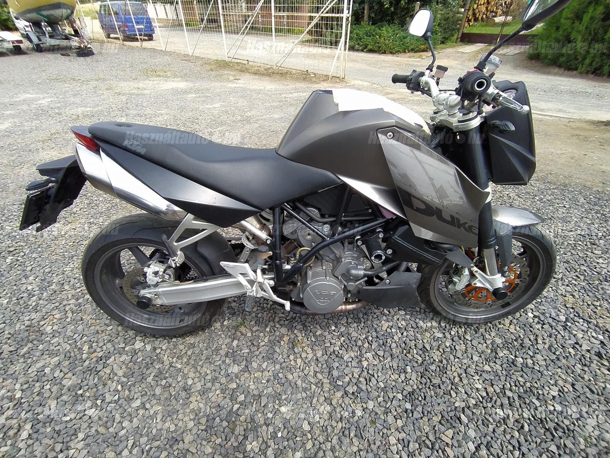 KTM 990 SUPER DUKE 2006/4 - 1