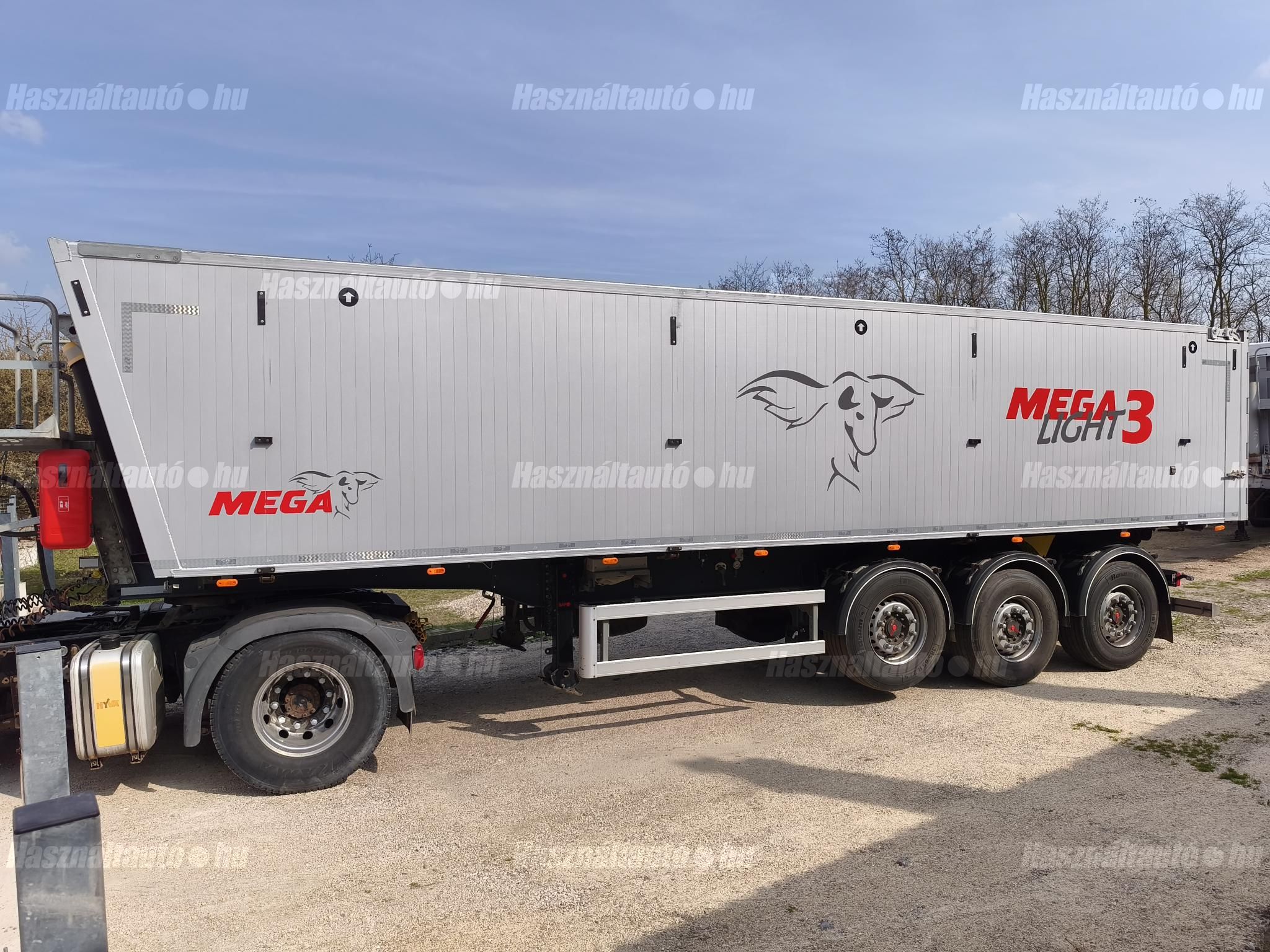 MEGA 2022/9 - 1