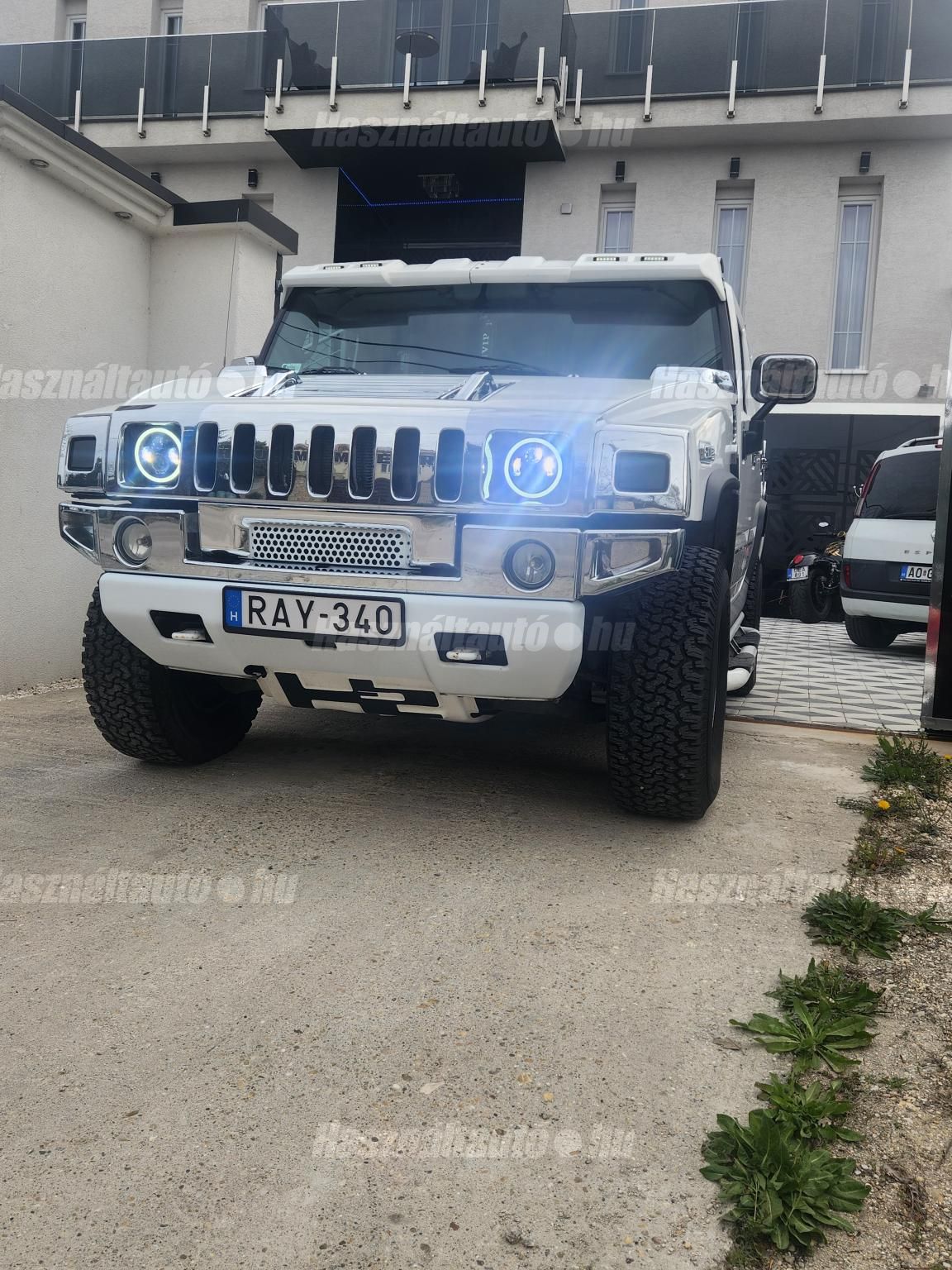 HUMMER H2 2004/4 - 1
