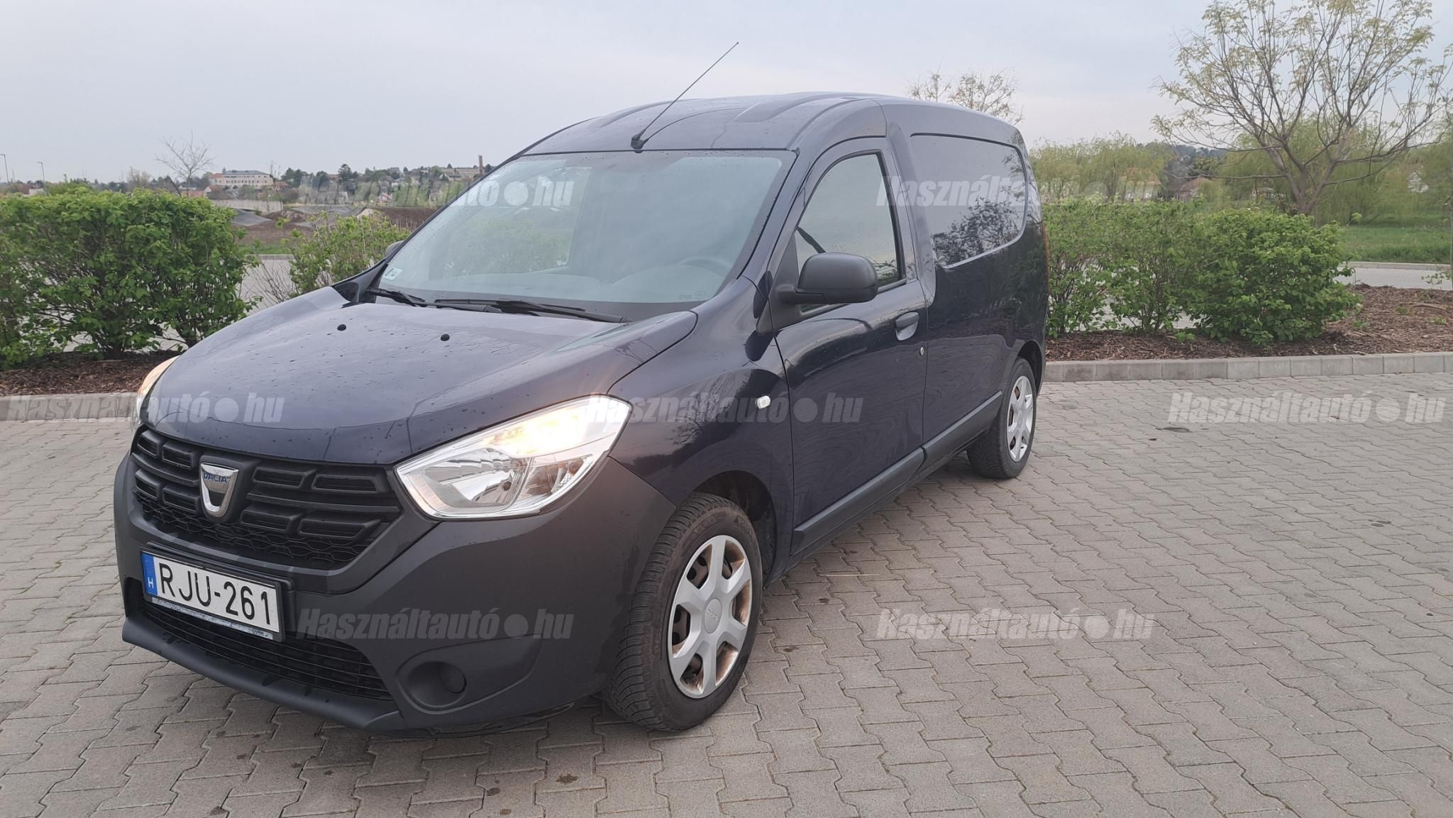 DACIA DOKKER 2019/3 - 1