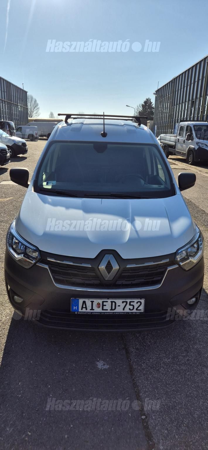 RENAULT EXPRESS 2024/8 - 1