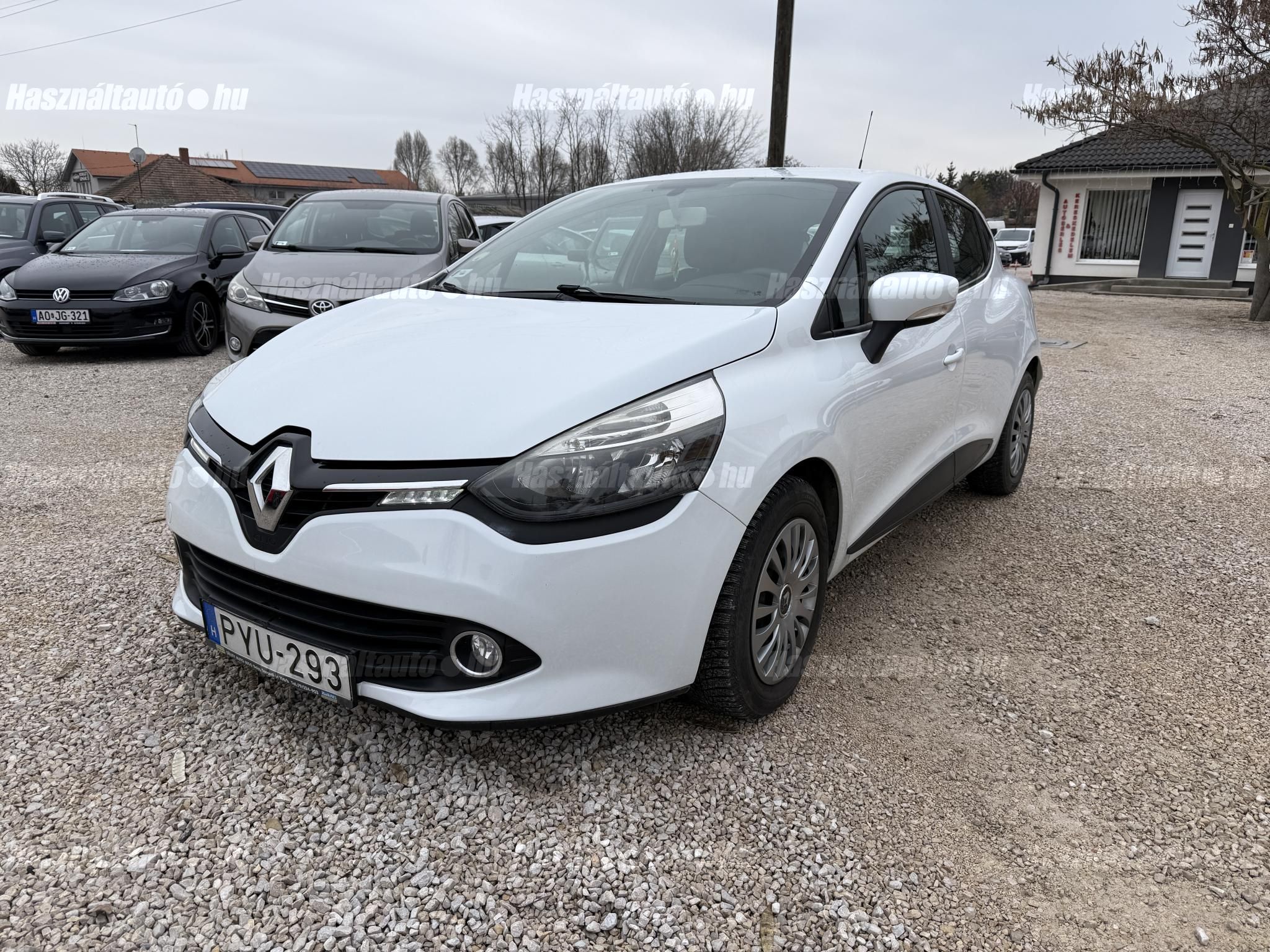 RENAULT CLIO 2013/9 - 1