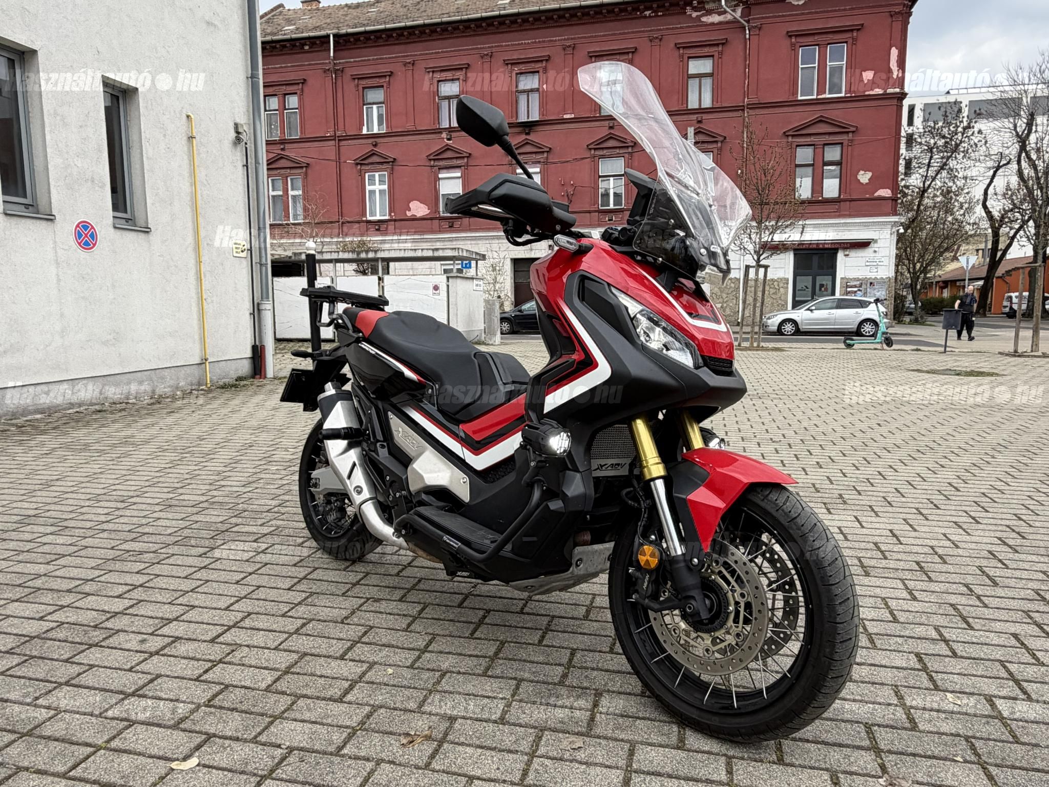 HONDA X-ADV 2018/5 - 1