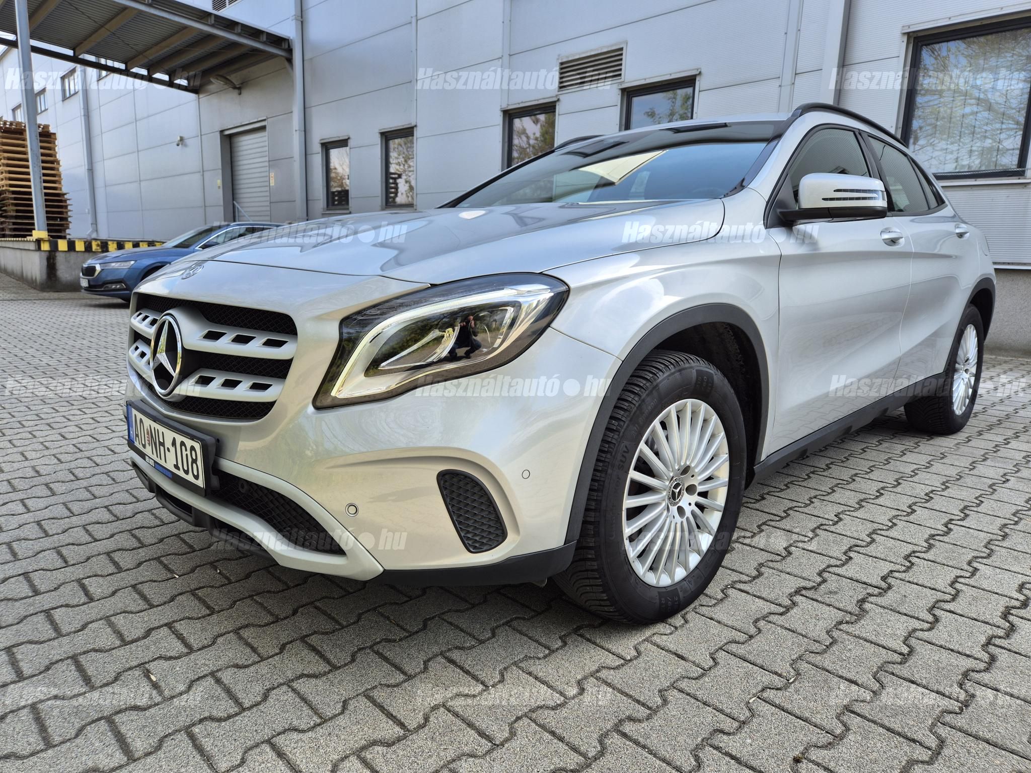 MERCEDES-BENZ GLA 200 2017/10 - 1