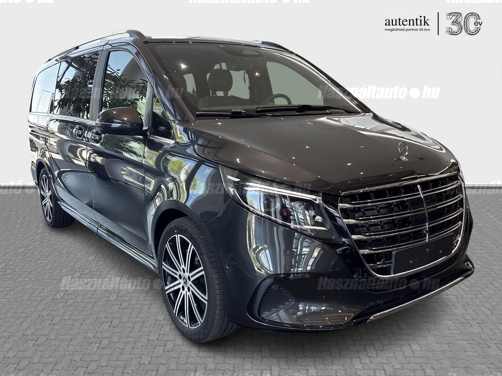 MERCEDES-BENZ V-OSZTÁLY 2026 - 1