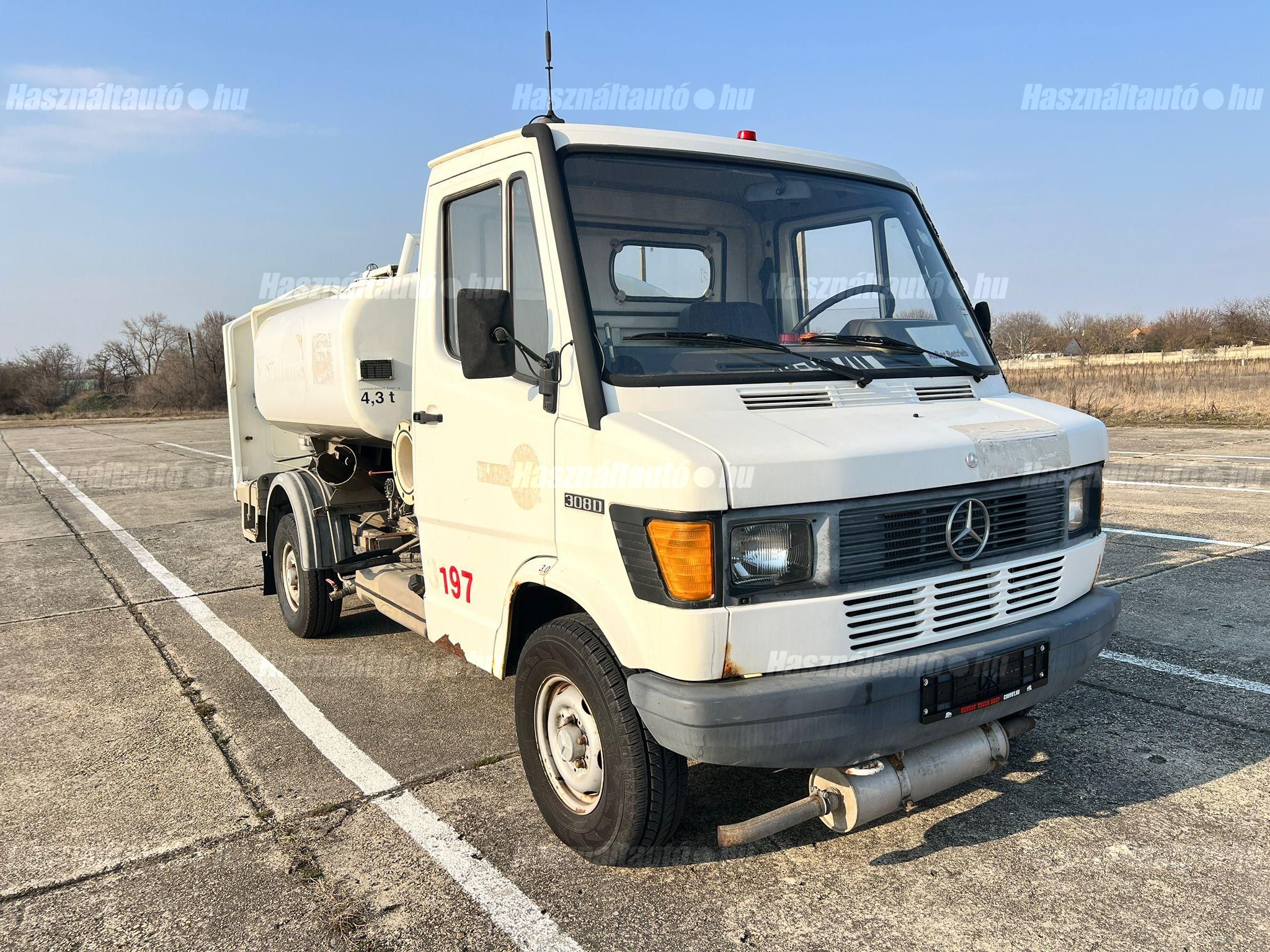 MERCEDES-BENZ 1991 - 1