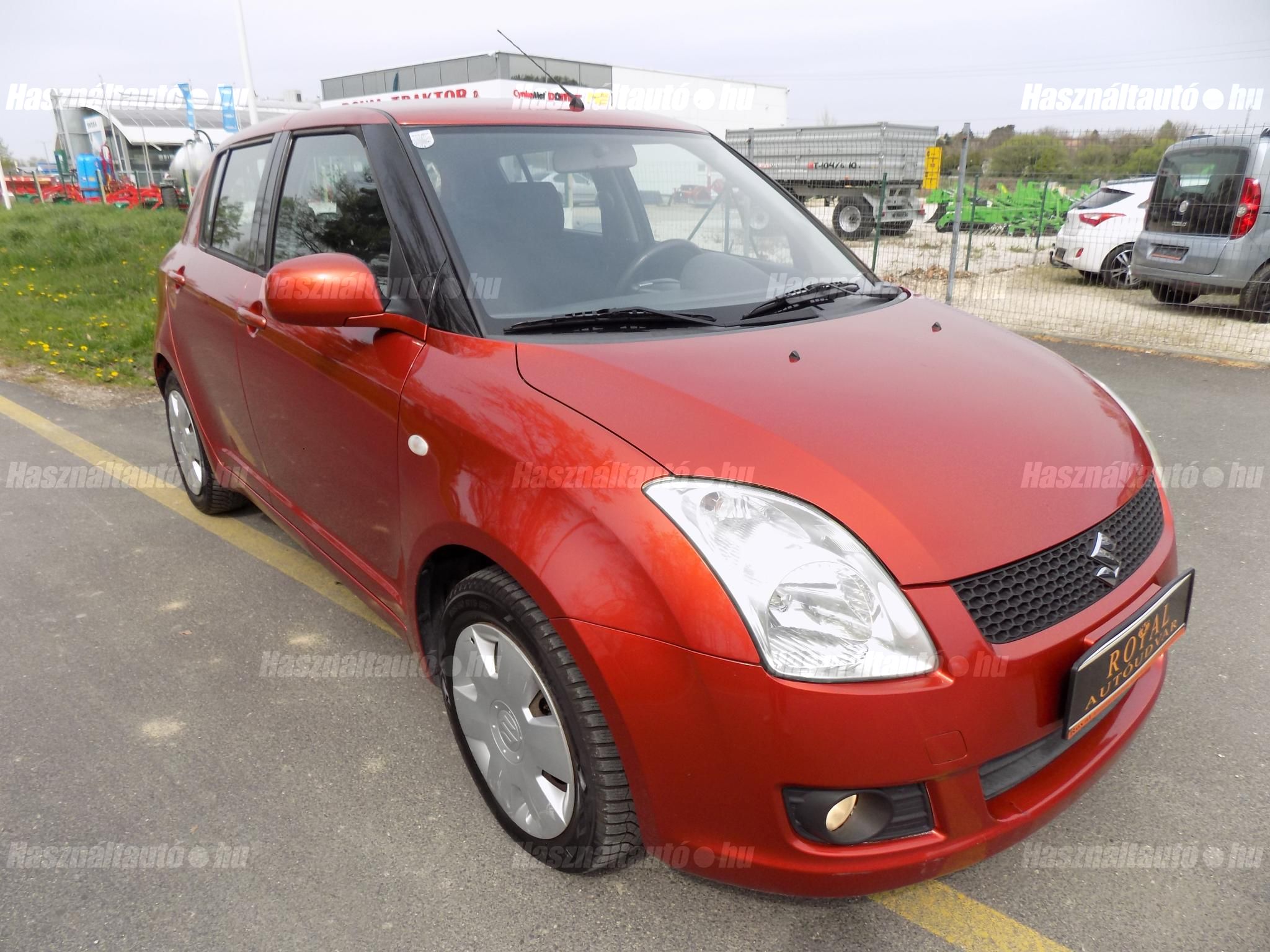 SUZUKI SWIFT 2010/6 - 1