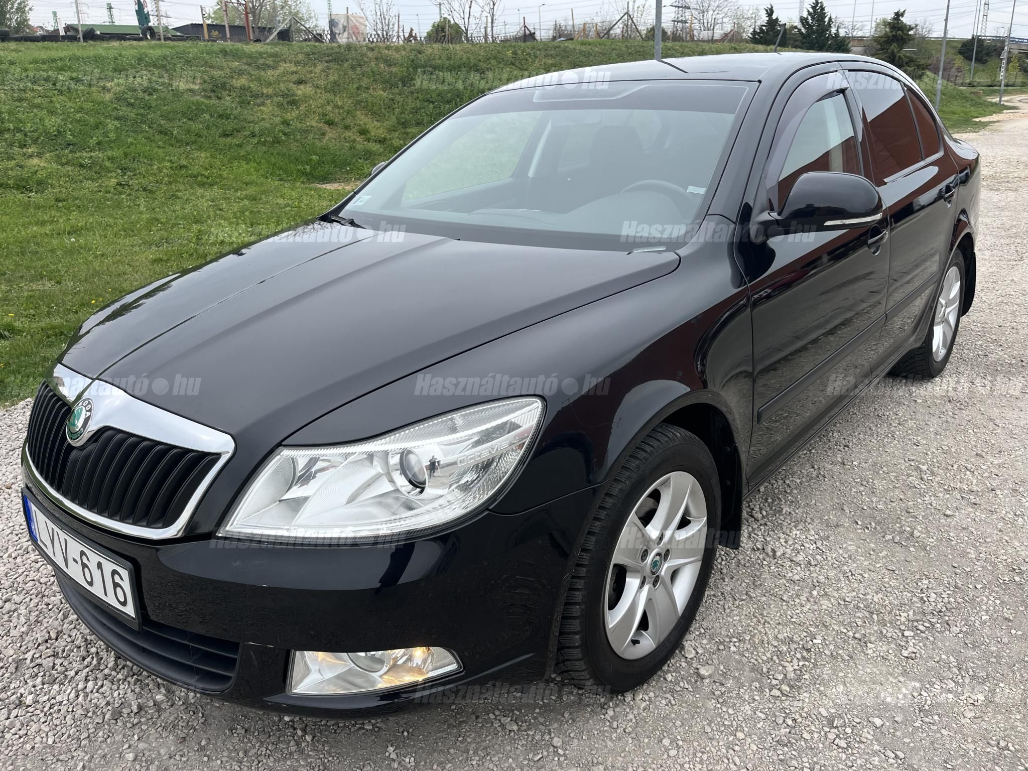 SKODA OCTAVIA 2011/10 - 1
