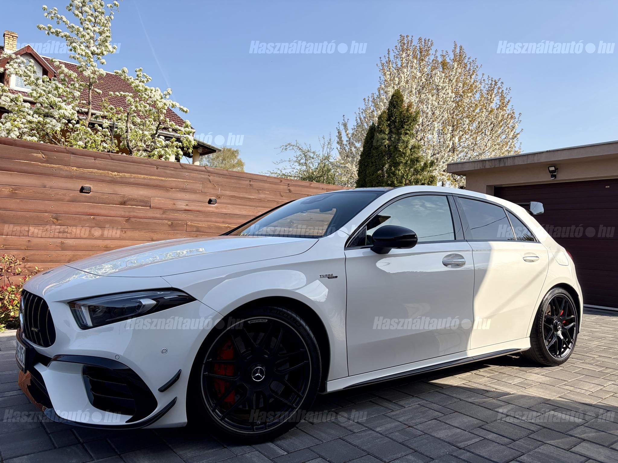 MERCEDES-AMG A 45 2020/10 - 1